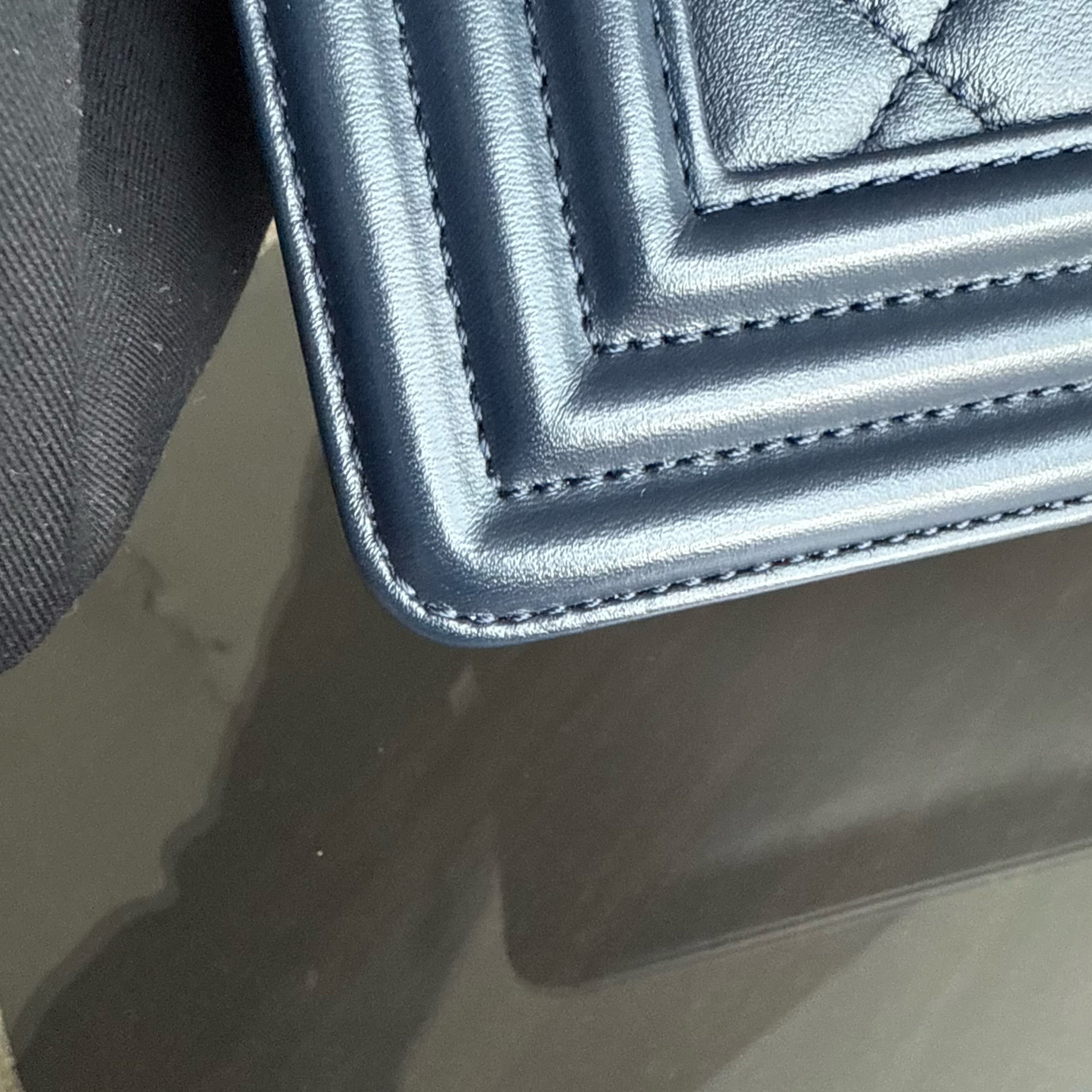 Chanel Boy Small - Calfskin 20CM Quilted Dark Blue Gold Hardware Series 25