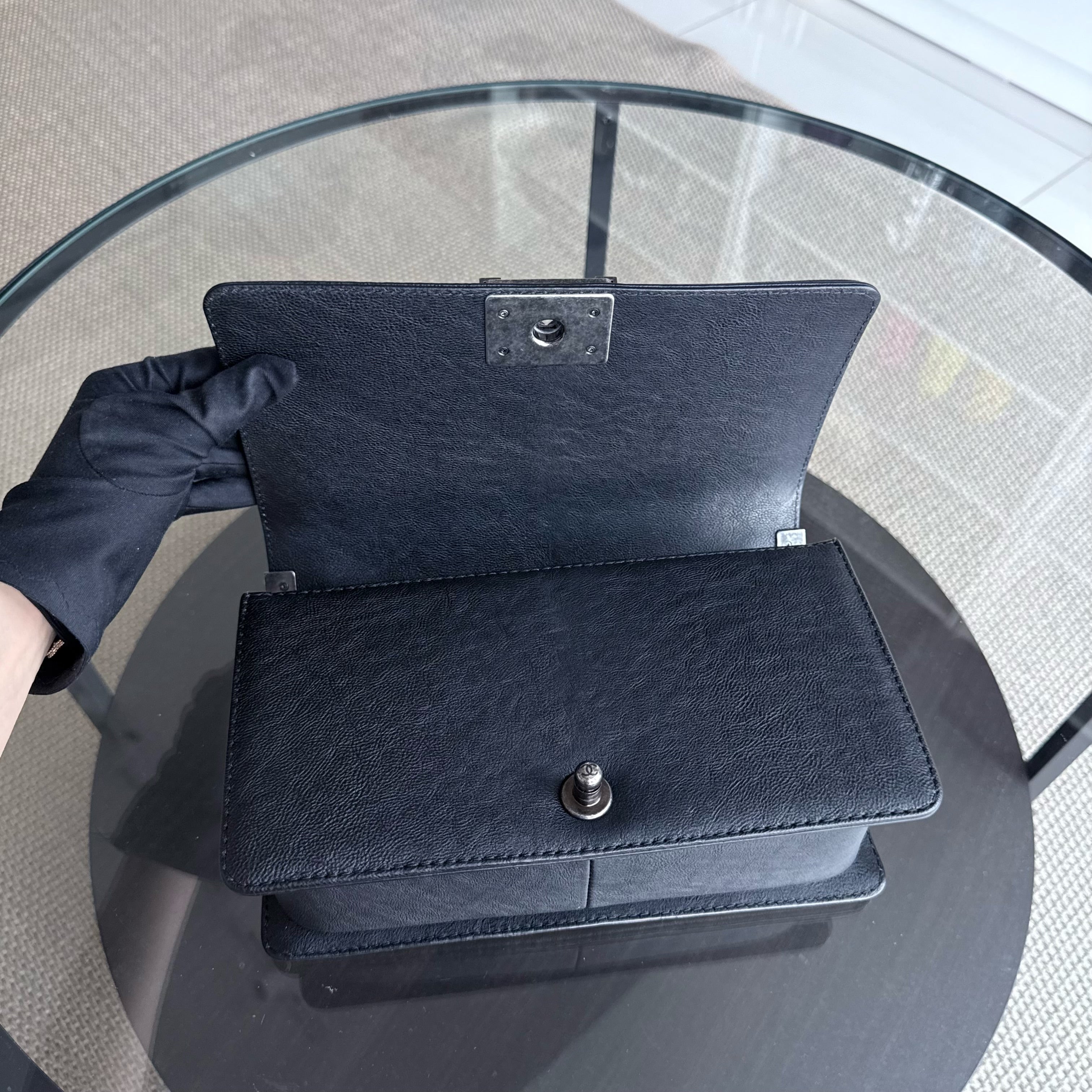 Chanel Boy Handle Old Medium 25CM Black Quilted Grained Calfskin With Handle Chain Around Ruthenium Silver Hardware Series 23