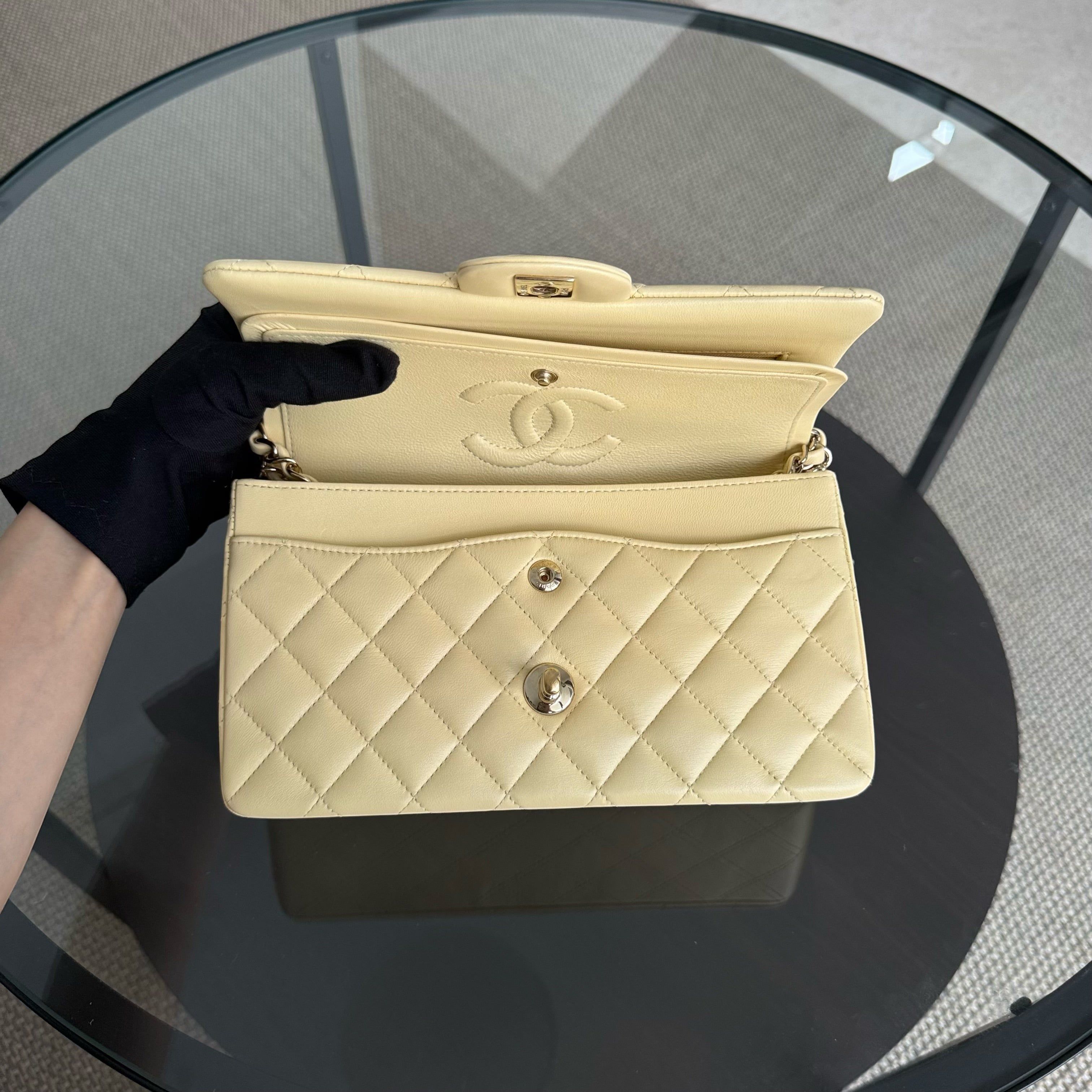 Chanel Classic Flap Small - Lambskin 23CM Light Yellow Gold Hardware Series 30