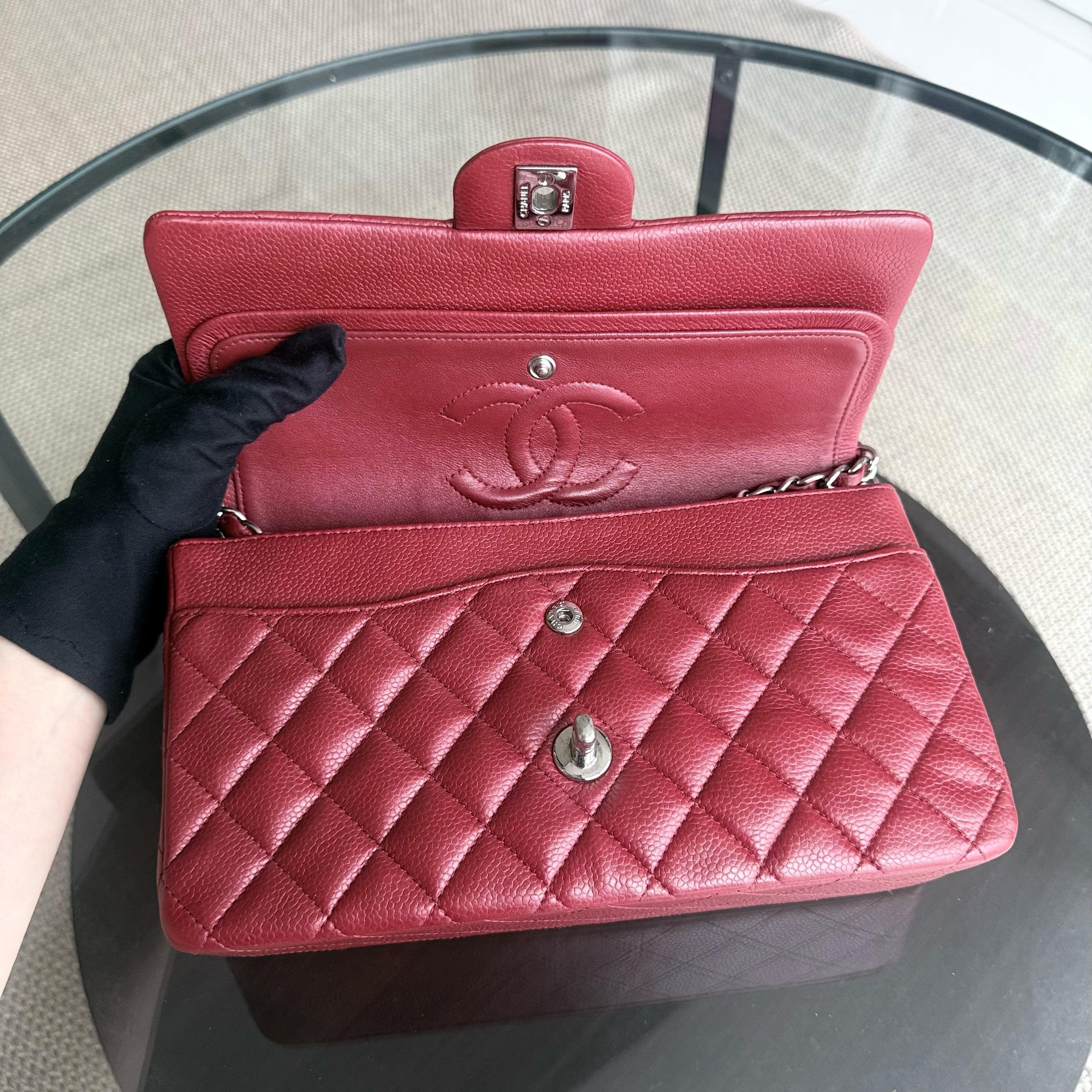 Chanel Classic Flap Medium - Caviar 25CM Quilted Grained Calfskin Dark Red Silver Hardware Series 16