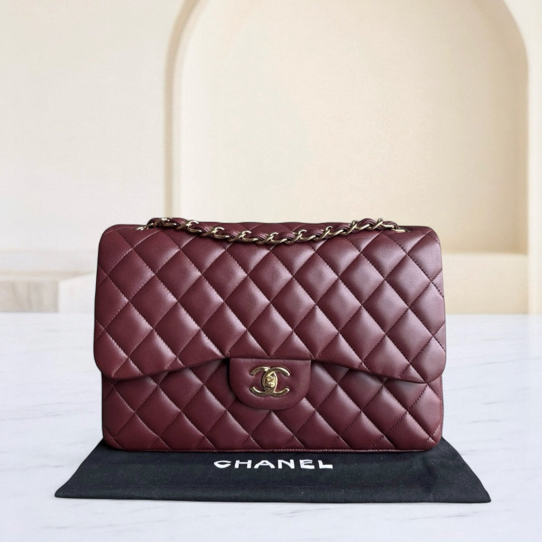Chanel Classic Flap Jumbo - Double Flap 30CM Quilted Lambskin Burgundy Dark Red Gold Hardware Series 21