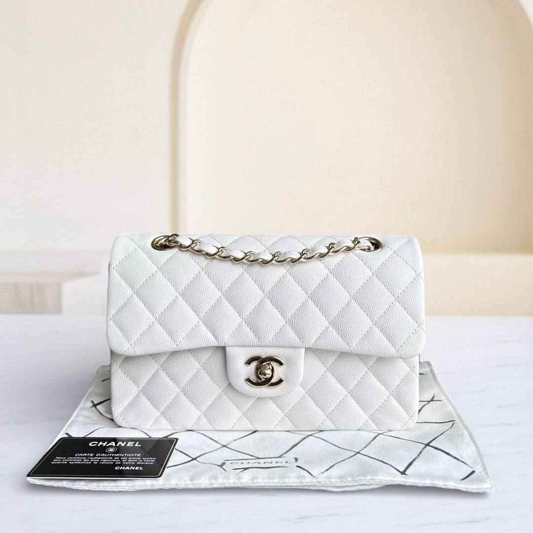 Chanel Classic Flap Small - Caviar 23CM Quilted White Gold Hardware Series 30