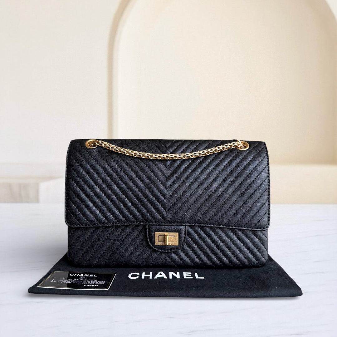 Chanel 2.55 Reissue 226 - 28CM Chevron Aged Calfskin Black Gold Hardware Series 23