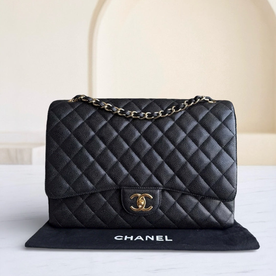 Chanel Classic Flap Maxi - Caviar Double Flap 33CM Quilted Black Gold Hardware