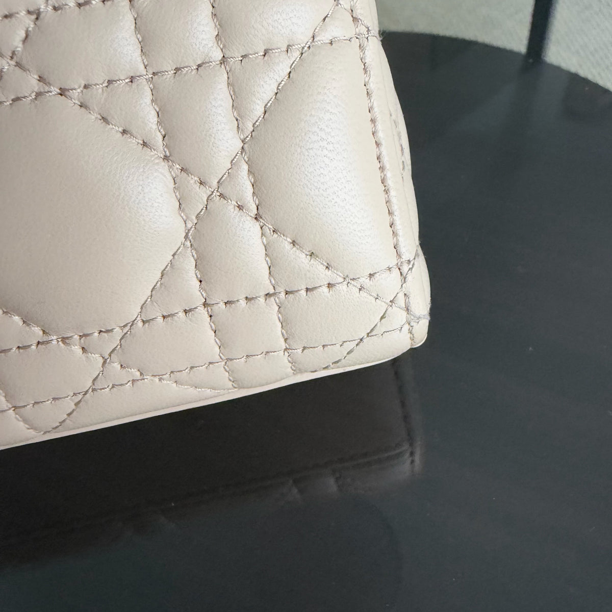 Dior D-joy Medium - Cannage Lambskin Beige Gold Hardware