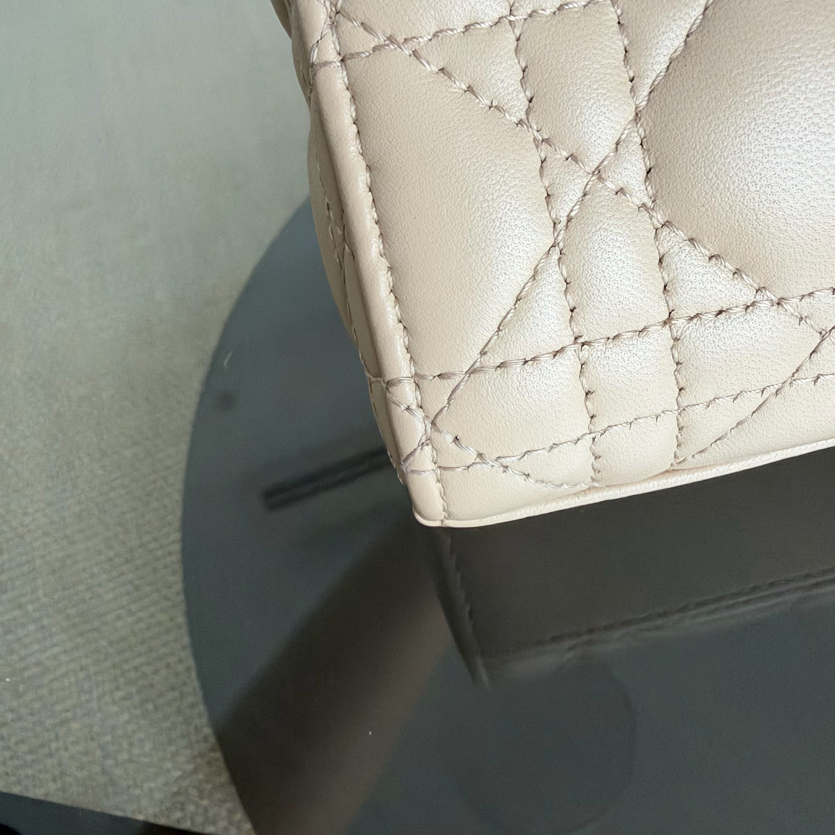 Dior D-joy Medium - Cannage Lambskin Beige Gold Hardware