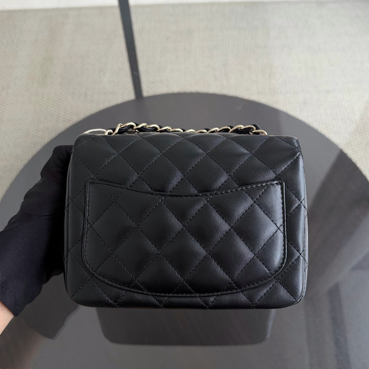 Chanel Classic Flap Mini Square - 17CM Quilted Lambskin Black Gold Hardware Series 21