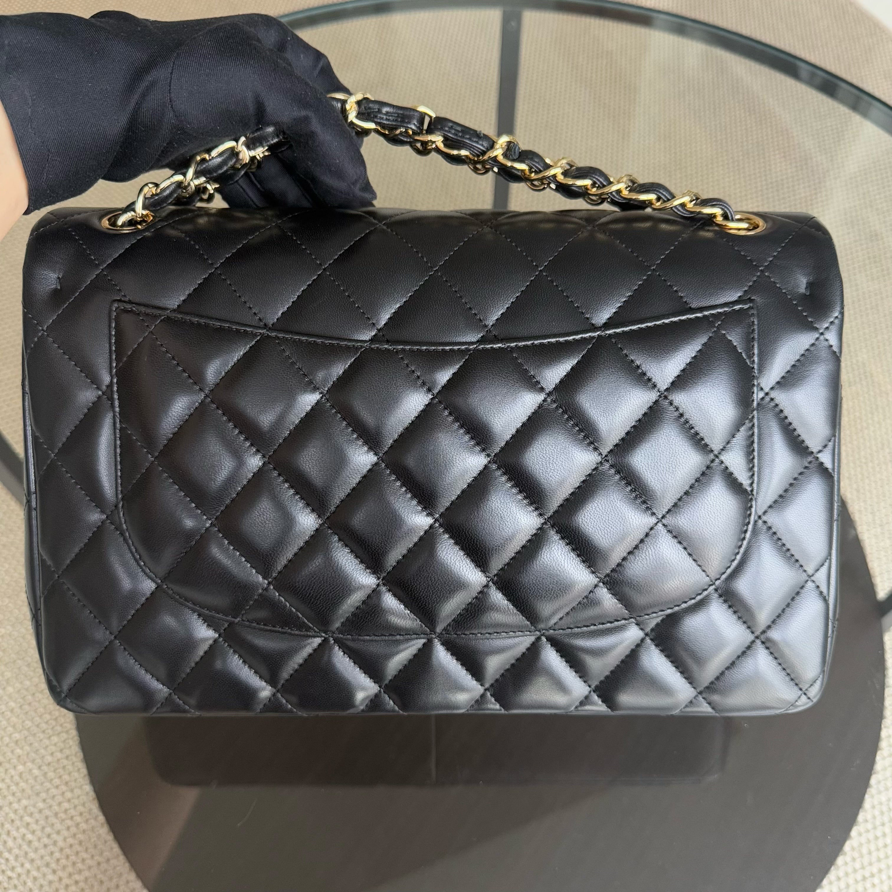 Chanel Classic Flap Jumbo - Double Flap Lambskin 30CM Quilted Black Gold Hardware Series 17