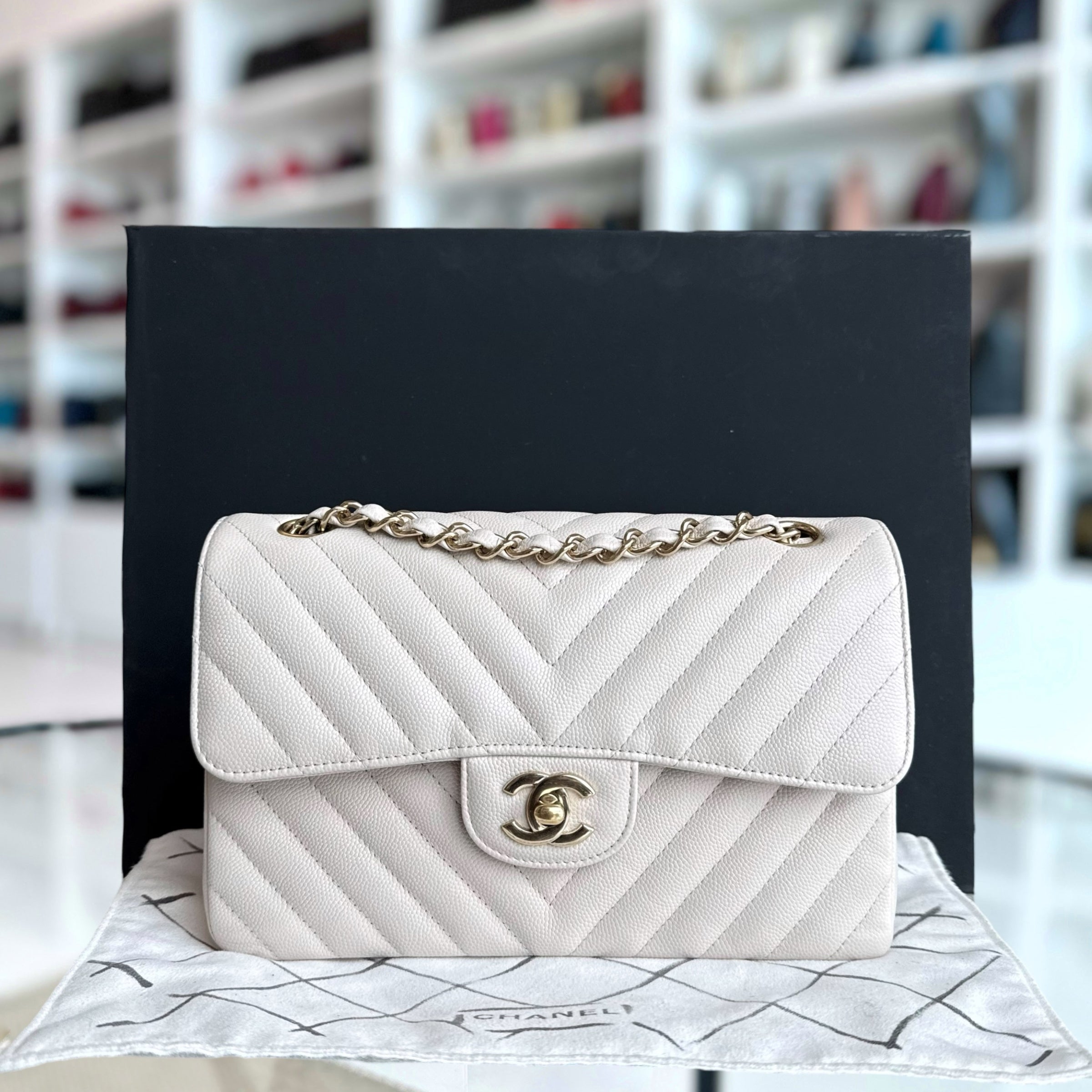 Chanel Classic Flap Small - Caviar 23CM Chevron Cream White Gold Hardware Series 26