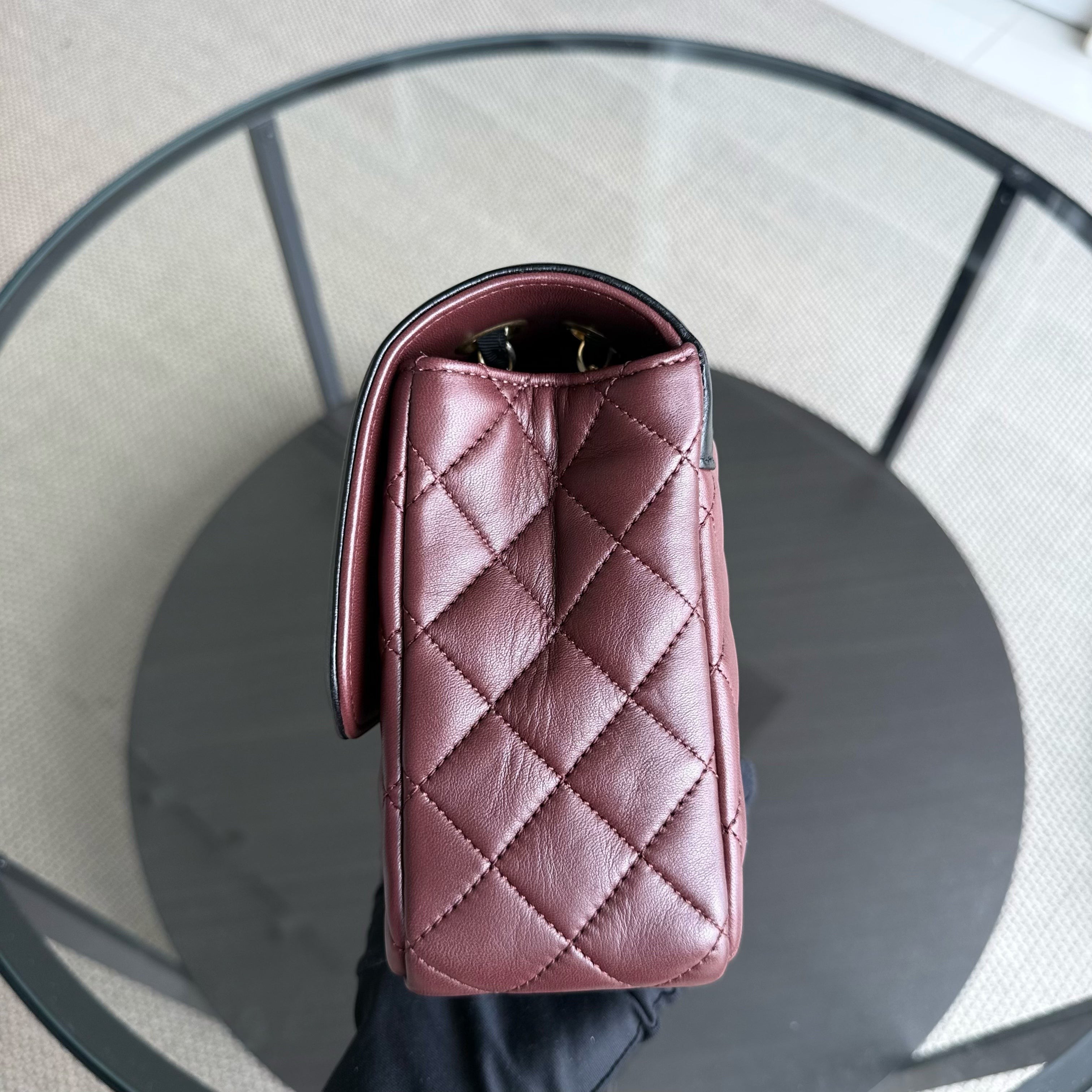 Chanel Seasonal Two-tone Flap Medium - Quilted Lambskin Dark Burgundy Red Black Gold Hardware Series 21