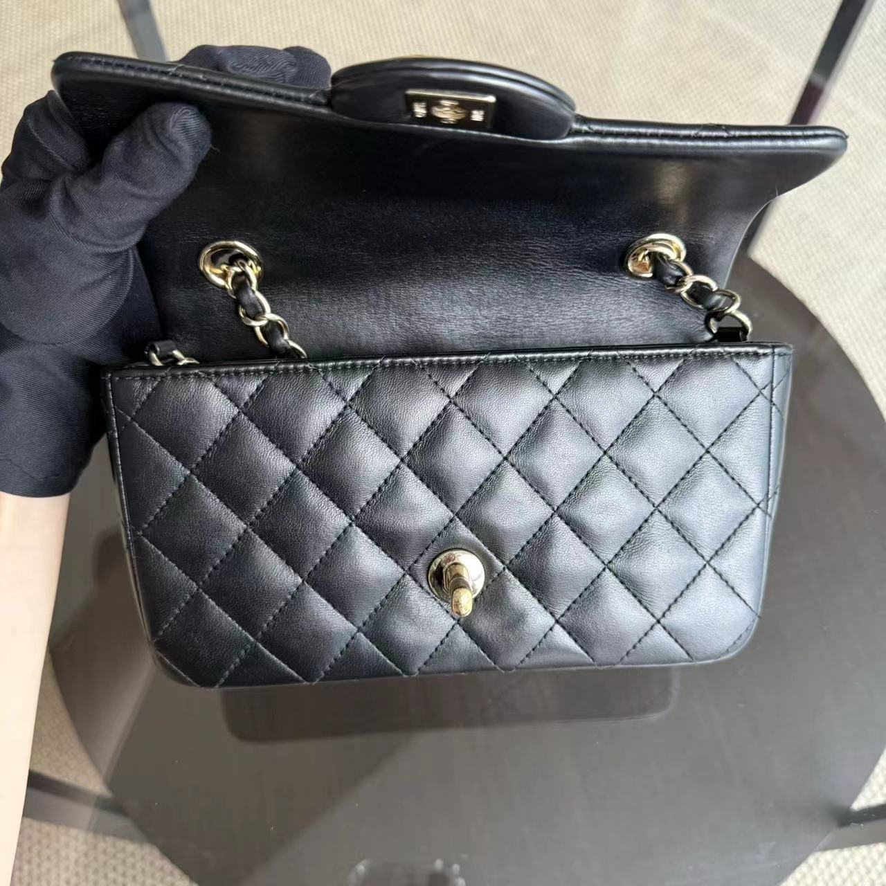 Chanel Classic Flap Mini - 20CM Rectangle Classic Flap Valentine Quilted Lambskin Black Golden Hardware Series 19