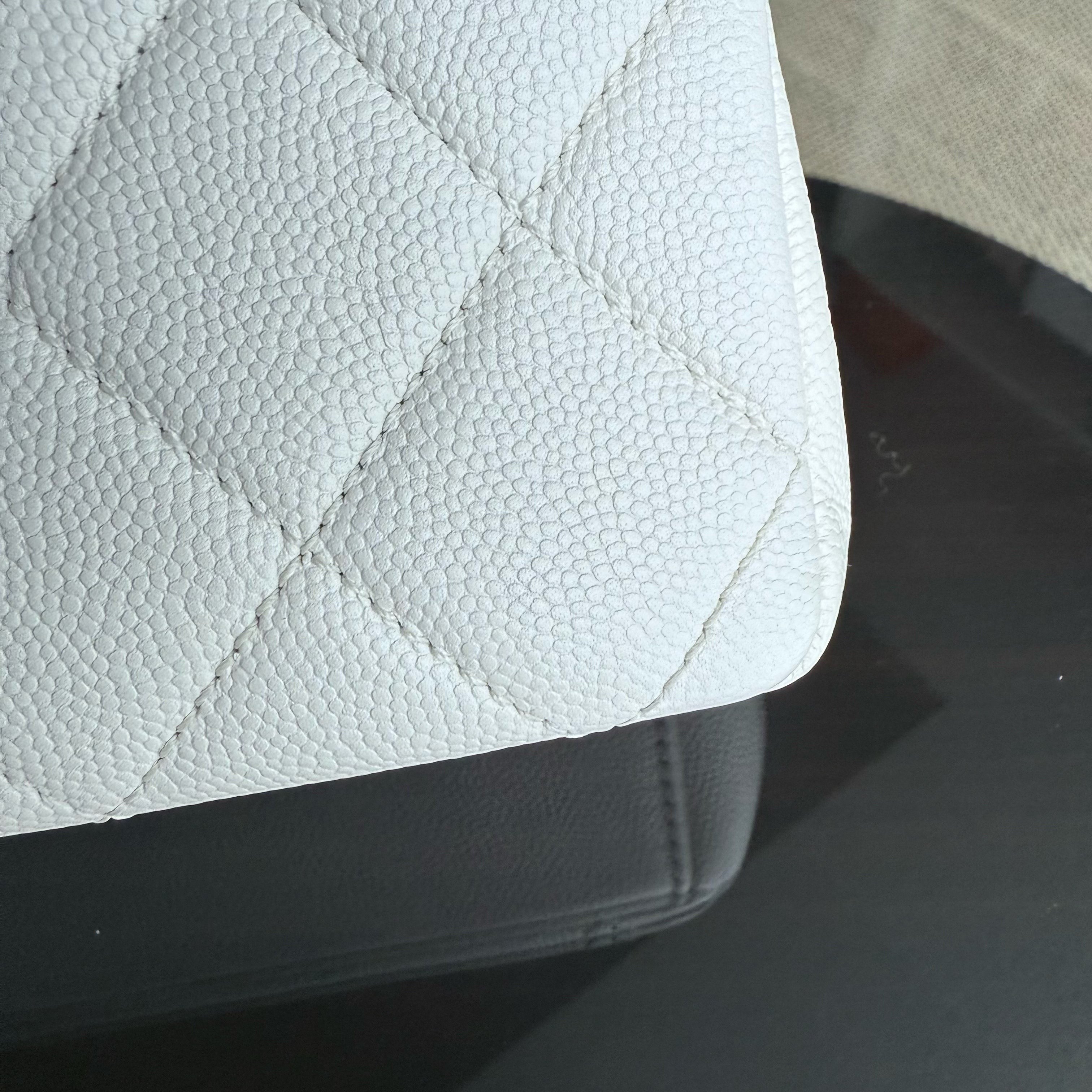 Chanel Seasonal Flap Mini - 20CM Caviar My Everything Bag Quilted Grained Calfskin White Calfskin Black Hardware Series 30