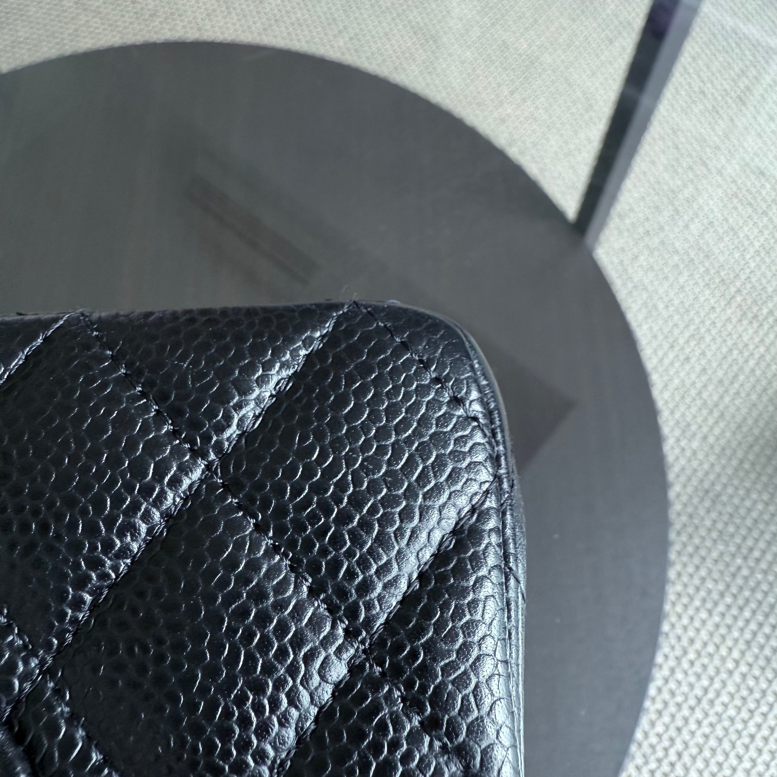 Chanel Classic Flap Medium - Caviar 25CM Quilted Black Gold Hardware Series 19