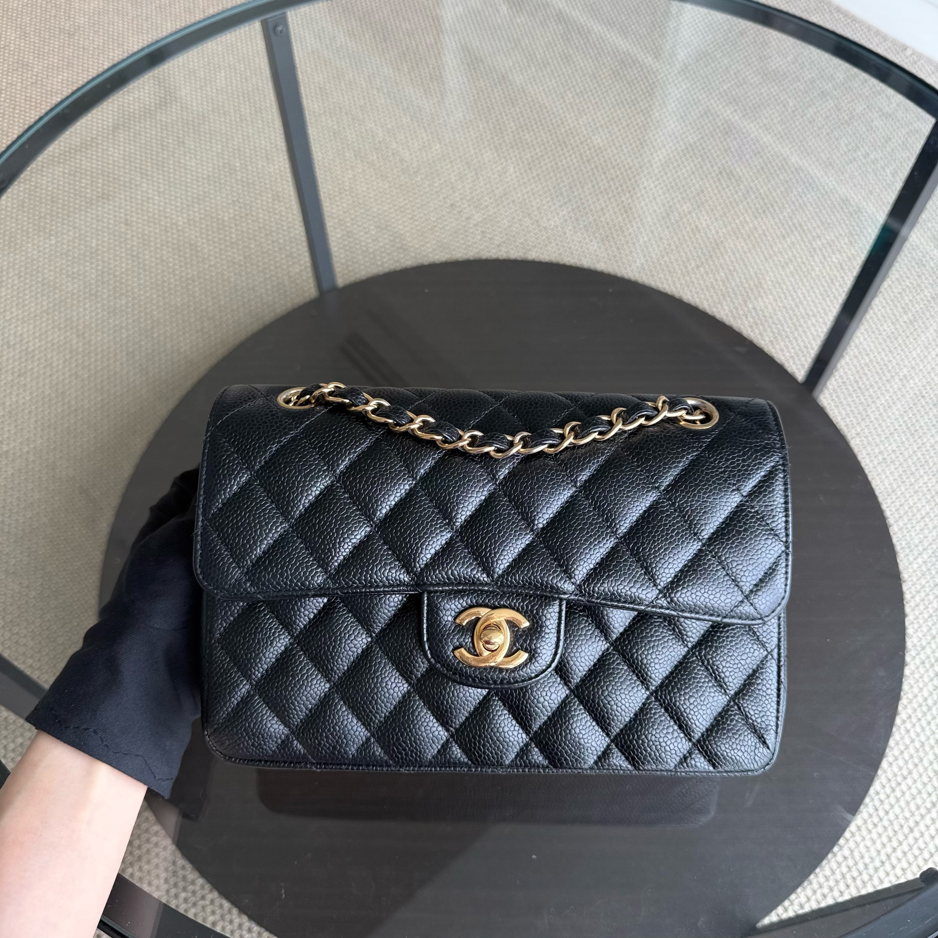 Chanel Classic Flap Small - Caviar 23CM Quilted Black Gold Hardware Series 28