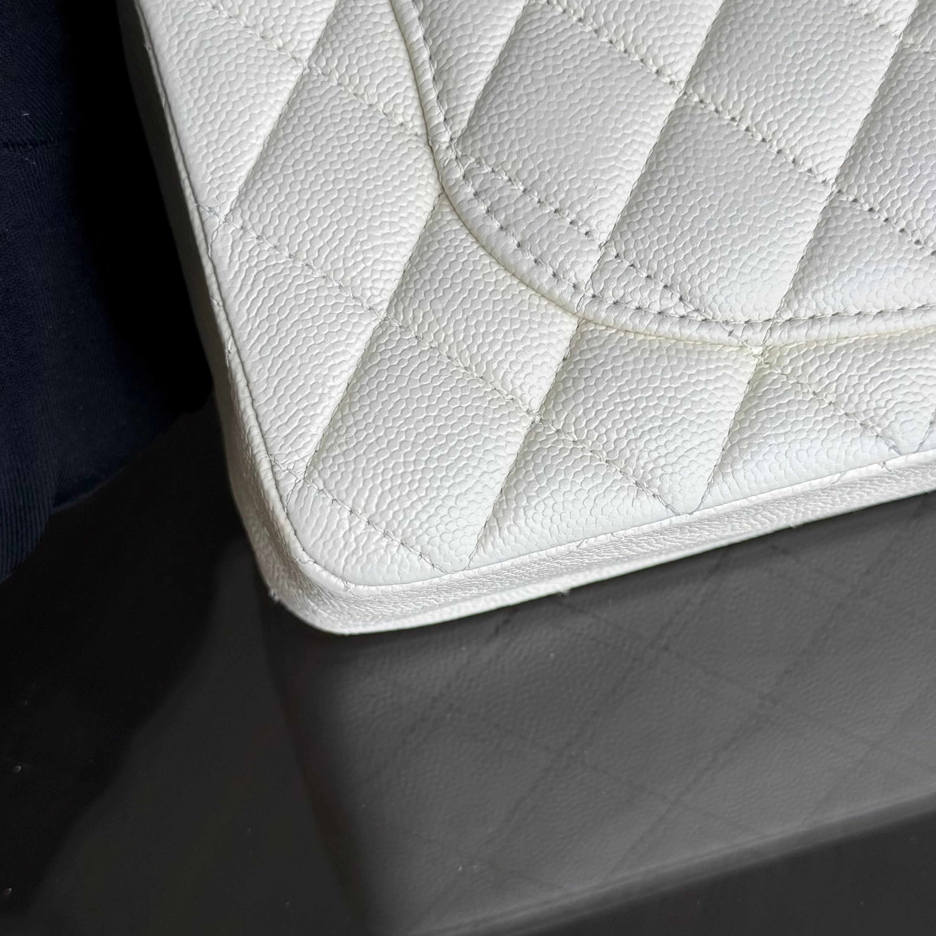 Chanel Classic Flap Small - Caviar 23CM Quilted Cream White Gold Hardware Series 27