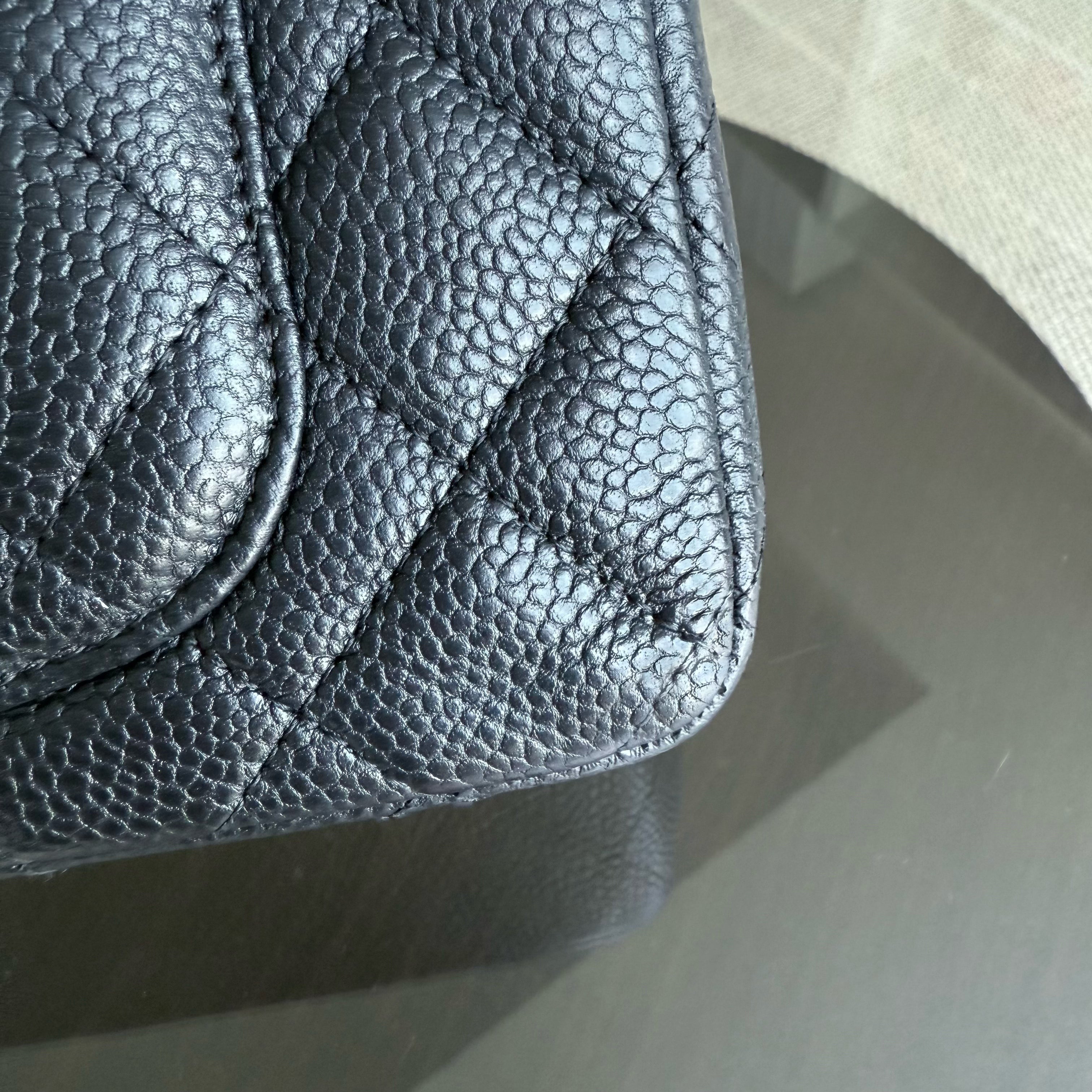 Chanel Classic Flap Mini - Caviar 20CM Quilted Grained Calfskin Black Gold Hardware Series 20