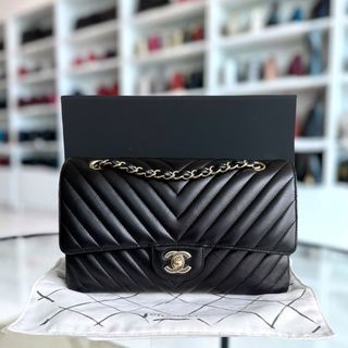 Balance 2 of Chanel Medium Classic Flap Double Flap 25CM Chevron Lambskin Black GHW No 24 - Luxury Evermore