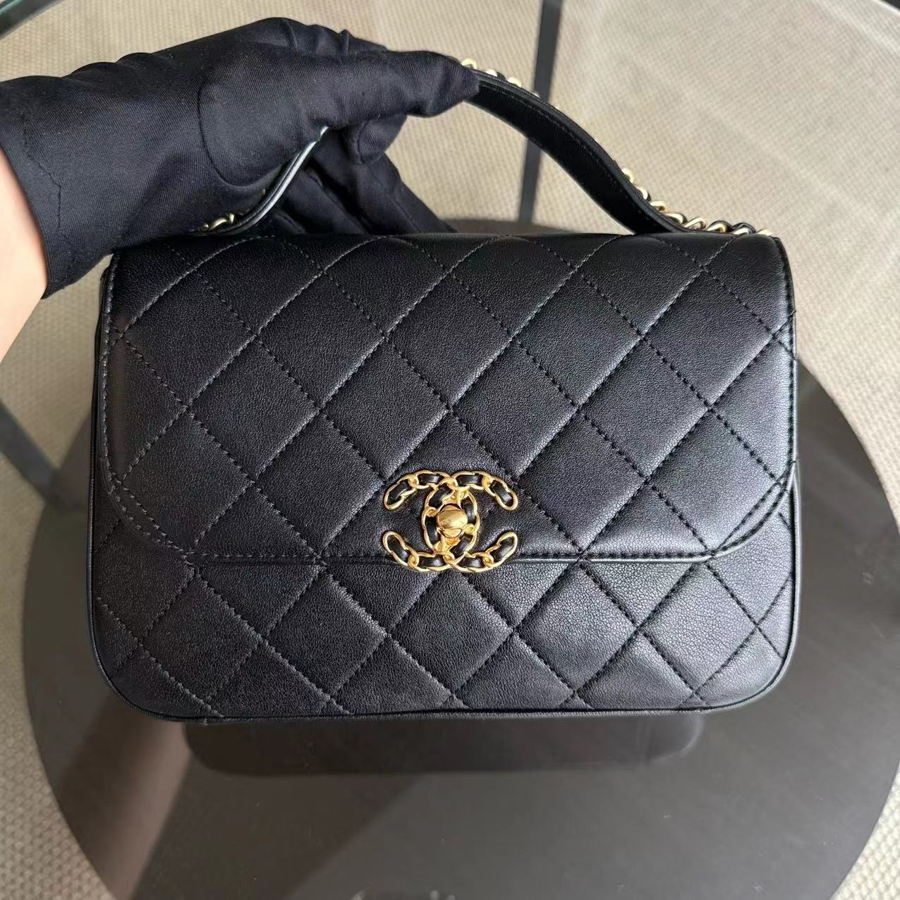 *Full Set, Receipt* Chanel Small 23CM Chain Infinity Top Handle Quilted Calfskin Black Golden Hardware Series 28 Shoulder Bag