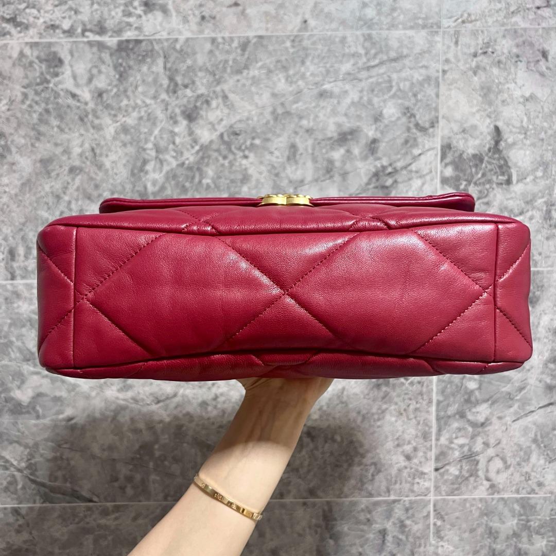 BNIB Chanel 19 Medium Goatskin Burgendy Red GHW No 28 - Luxury Evermore