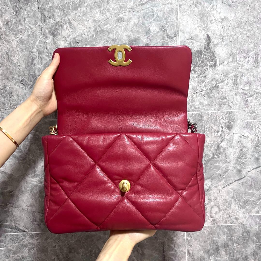 BNIB Chanel 19 Medium Goatskin Burgendy Red GHW No 28 - Luxury Evermore