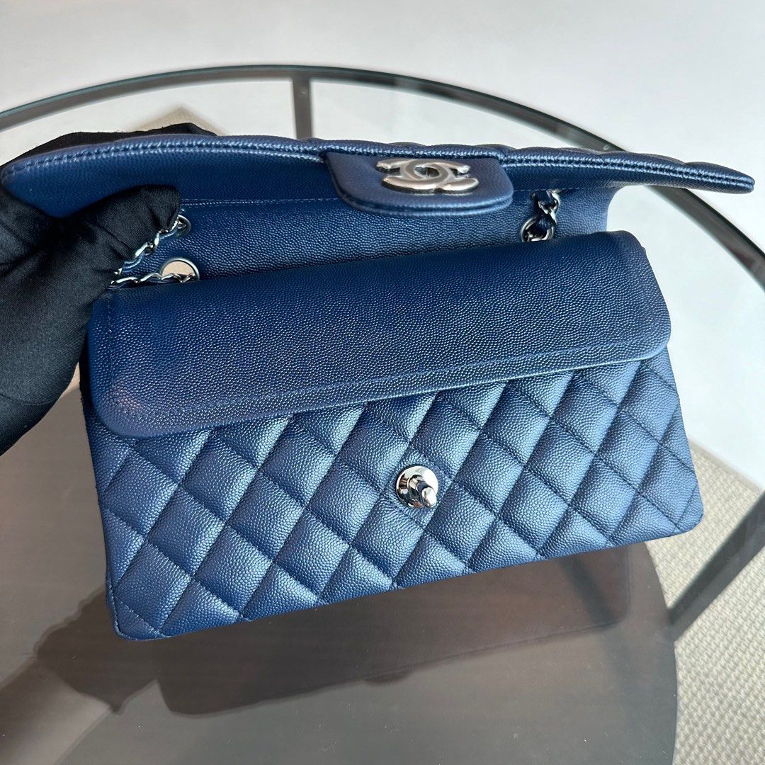 *Brand New* Chanel Caviar Medium Classic Flap Quilted Dark Blue SHW No 24 - Luxury Evermore