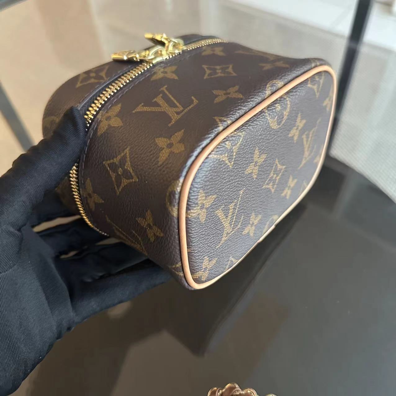 *Full Set, Receipt* LV Nano Nice Monogram Vanity Case Louis Vuitton