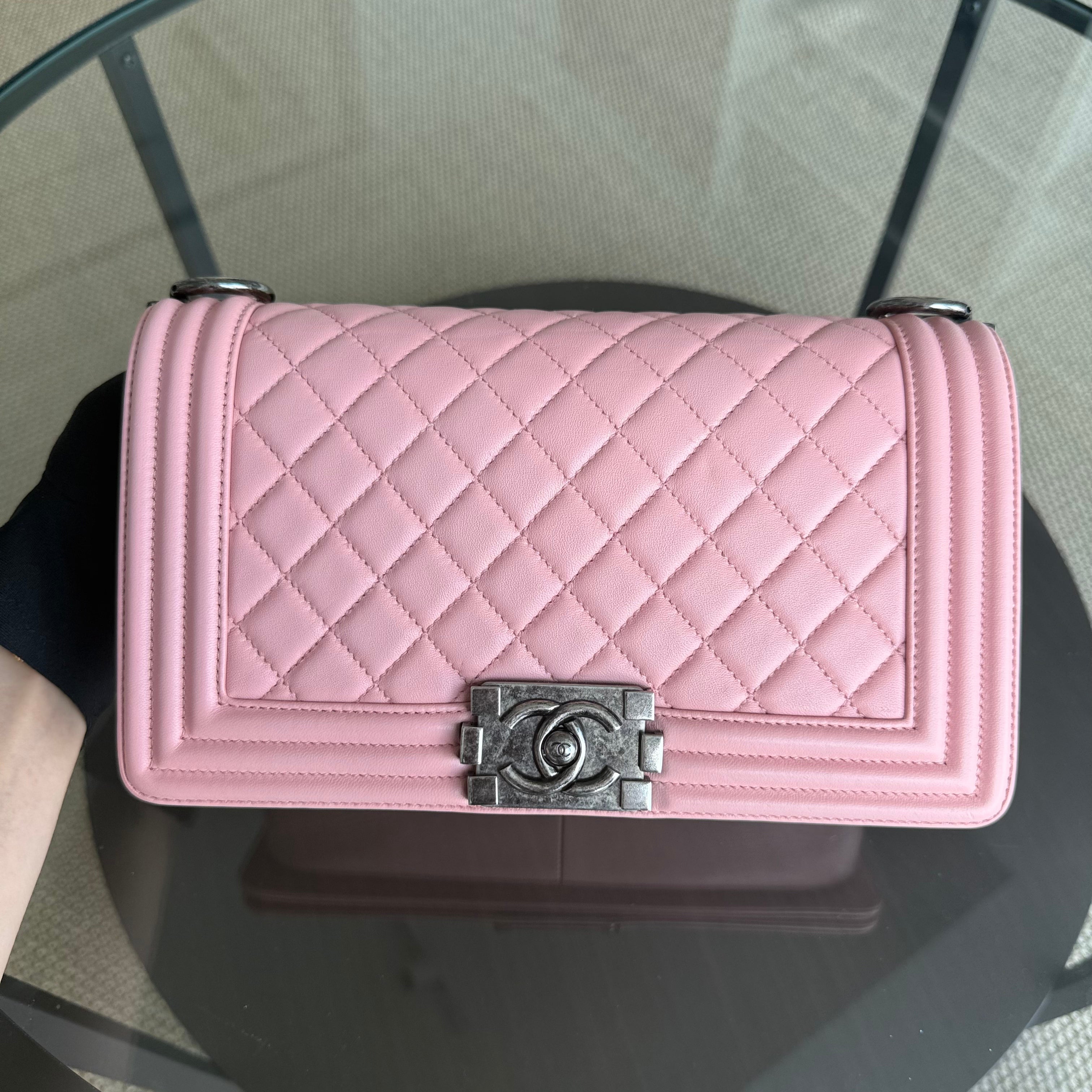 Chanel Boy Medium - 25CM Quilted Lambskin Light Pink Ruthenium Silver Hardware Series 20