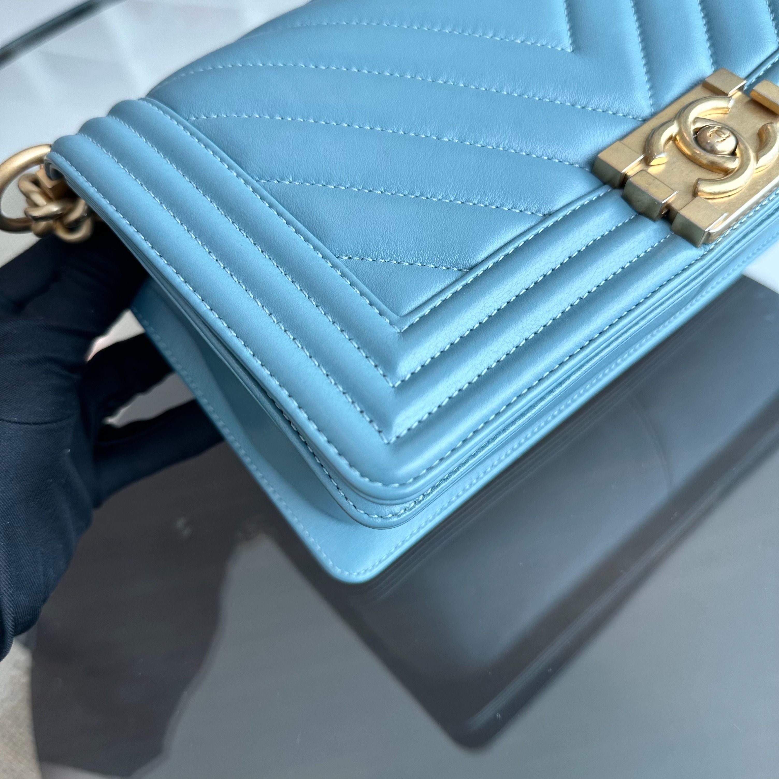 *Calfskin* Chanel Boy Old Medium 25CM Calfskin Chevron Leboy Baby Blue GHW No 25 - Luxury Evermore