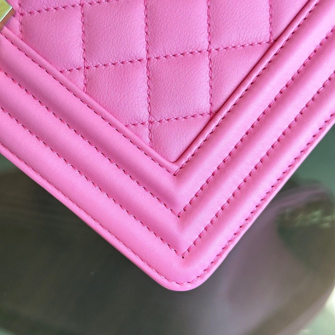 *Calfskin* Chanel Boy Old Medium Quilted Smooth Calfskin Pink AGHW No 26 - Luxury Evermore