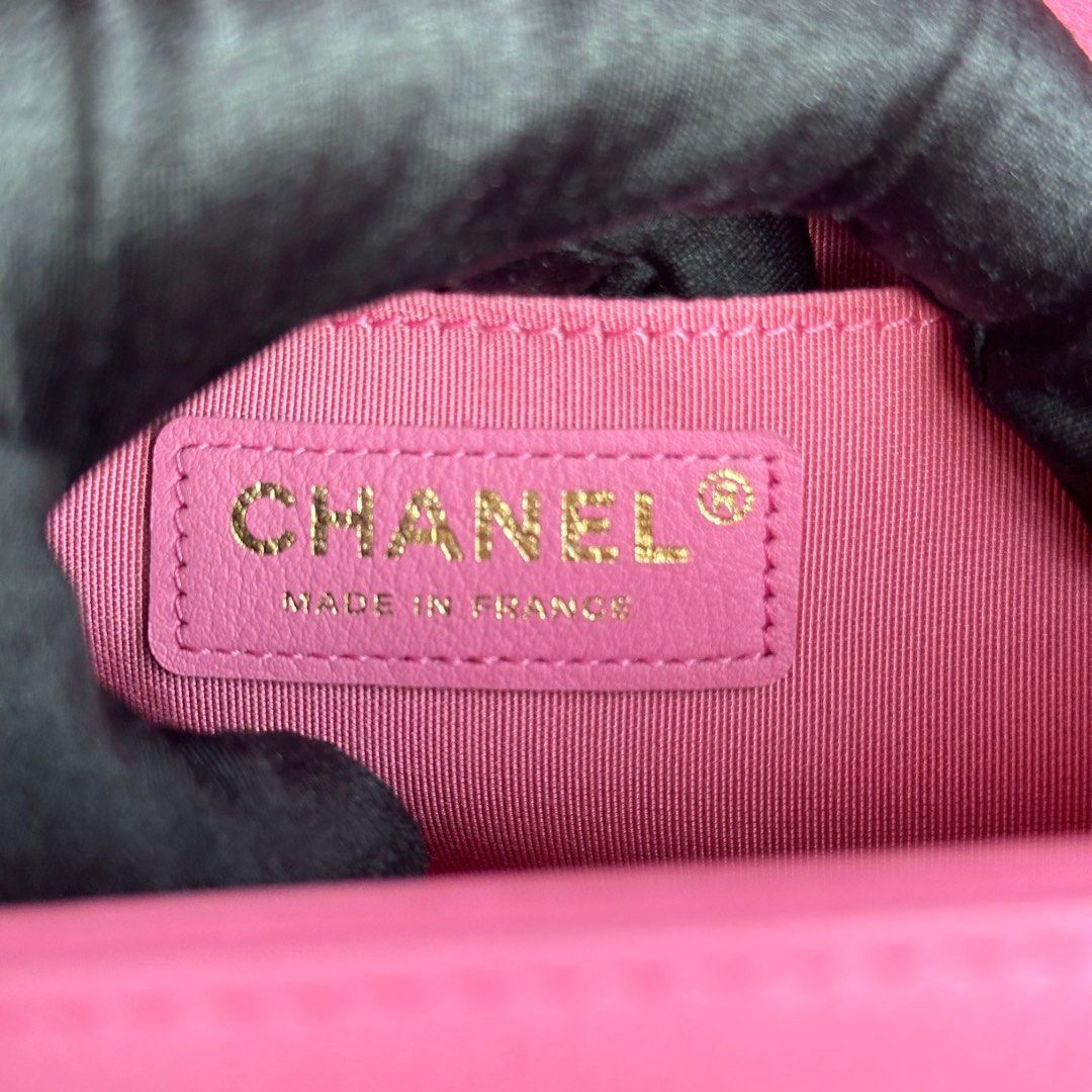 *Calfskin* Chanel Boy Old Medium Quilted Smooth Calfskin Pink AGHW No 26 - Luxury Evermore