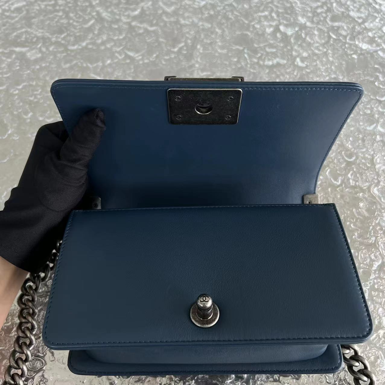 *Calfskin* Chanel Boy Small Quilted Calfskin Dark Blue Leboy Ruthenium Silver Hardware Series 26 - Luxury Evermore