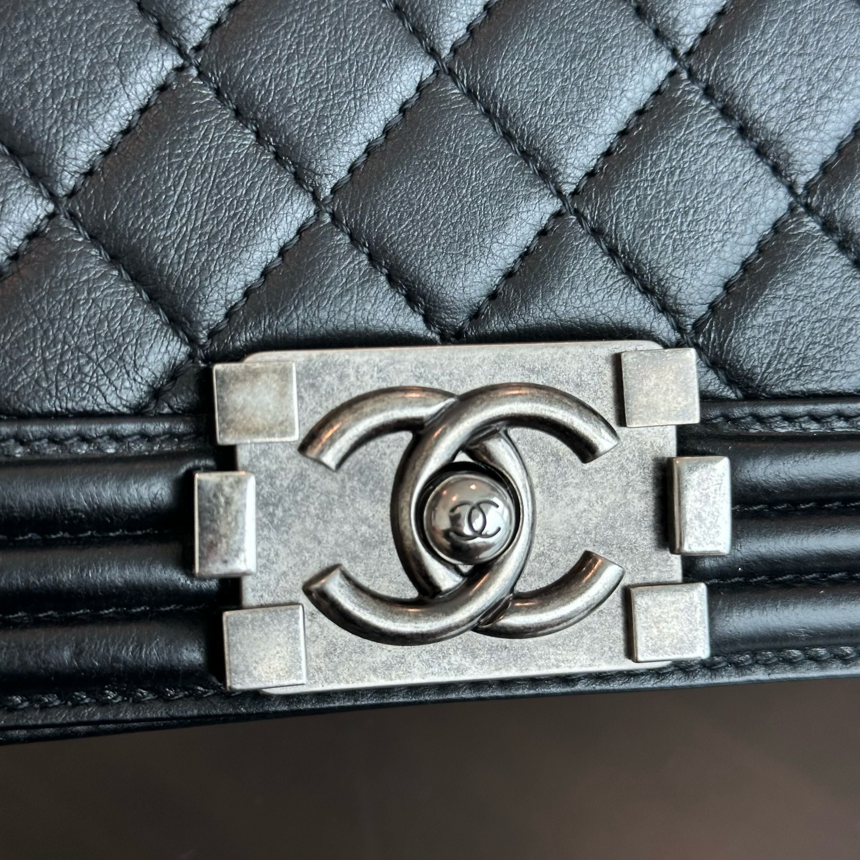 *Calfskin* Chanel Calfskin Boy New Medium 28CM Quilted Black Leboy RSHW No 19 - Luxury Evermore