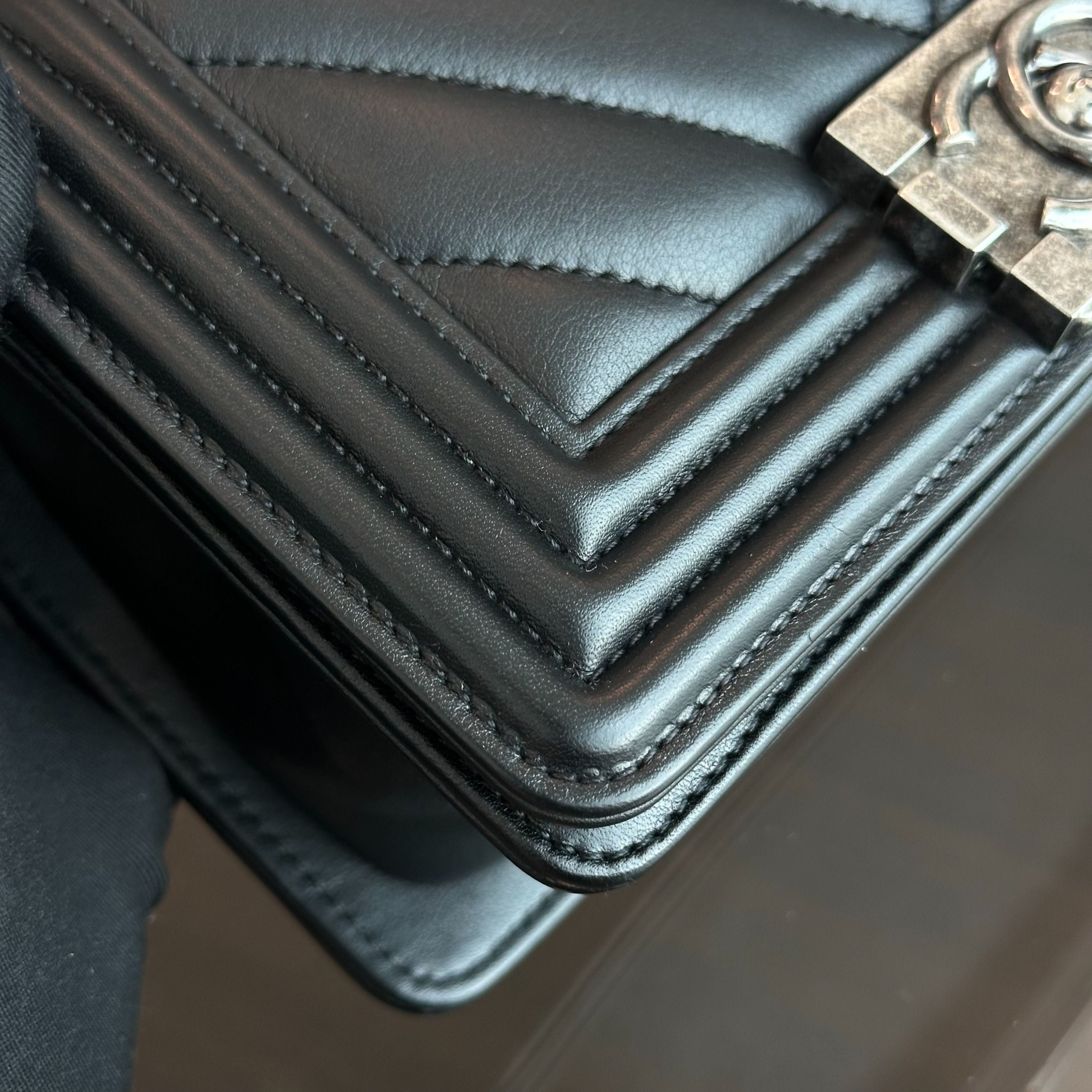 *Calfskin, Like New* Chanel Boy Small Chevron Calfskin Leboy Black RSHW No 22 - Luxury Evermore