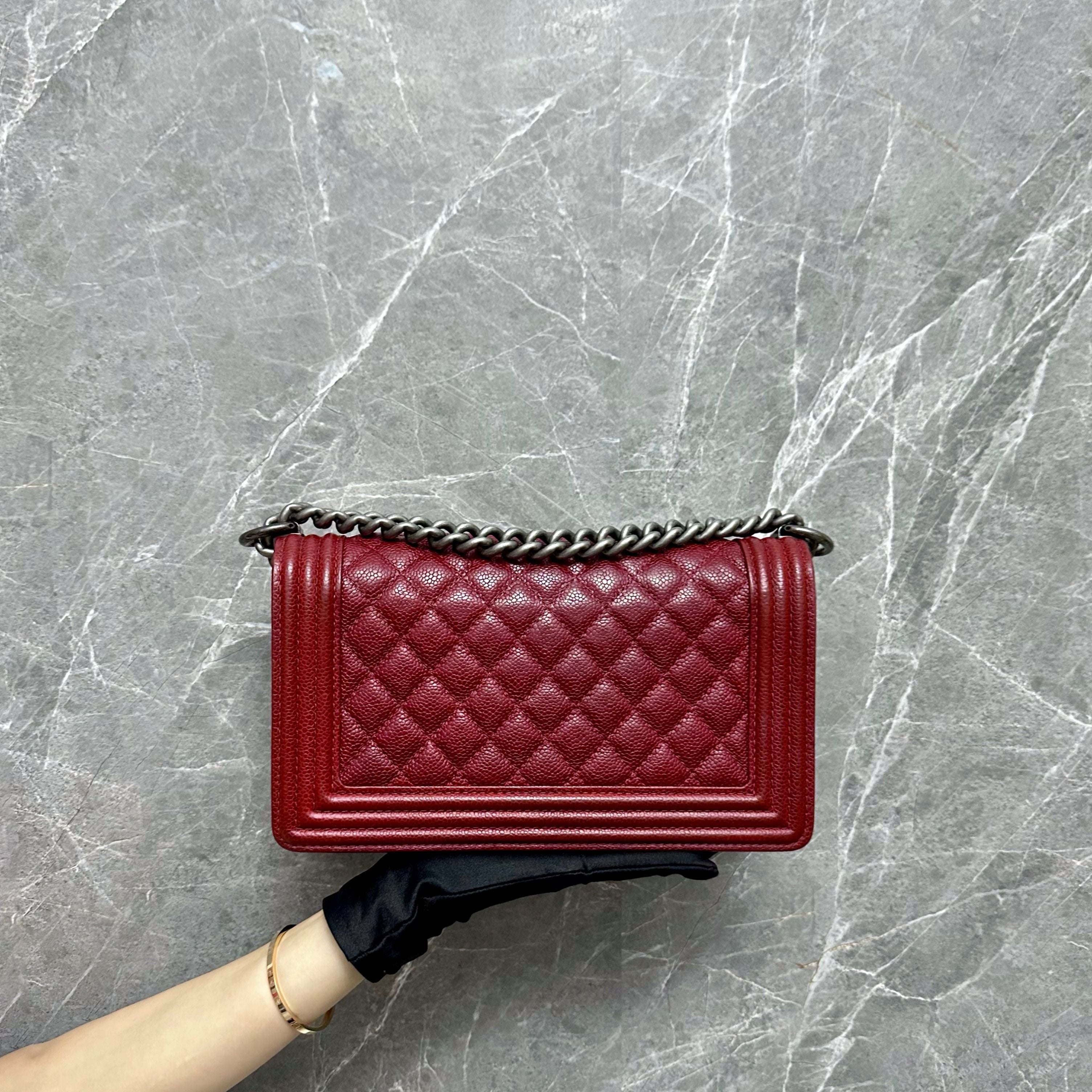 *Caviar* Chanel Boy Caviar Old Medium Red SHW - Luxury Evermore