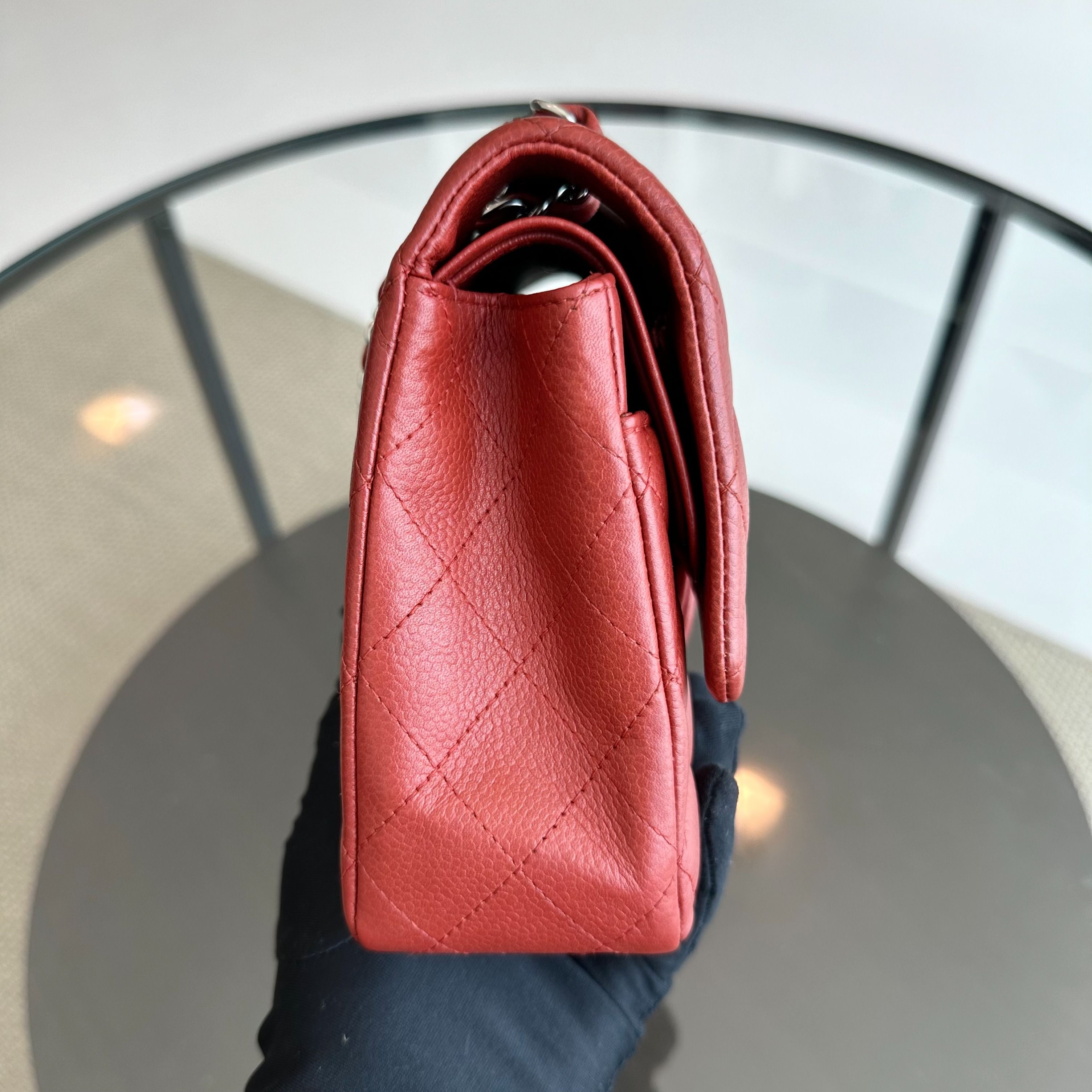 *Caviar* Chanel Caviar Medium Classic Flap 25CM Quilted Red SHW No 14 - Luxury Evermore