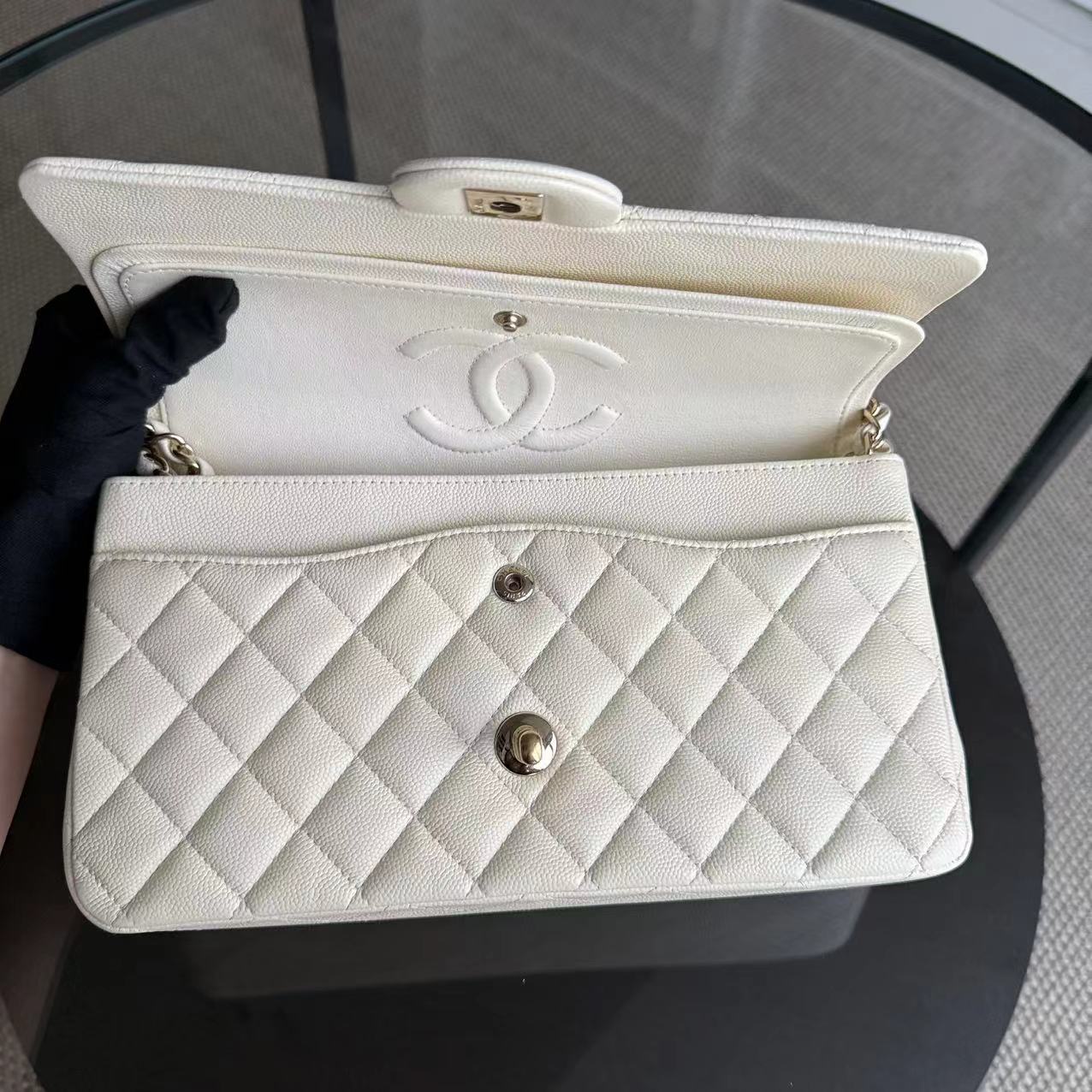 Chanel Classic Flap Medium - Caviar Quilted 25CM Cream White Gold Hardware Series 27