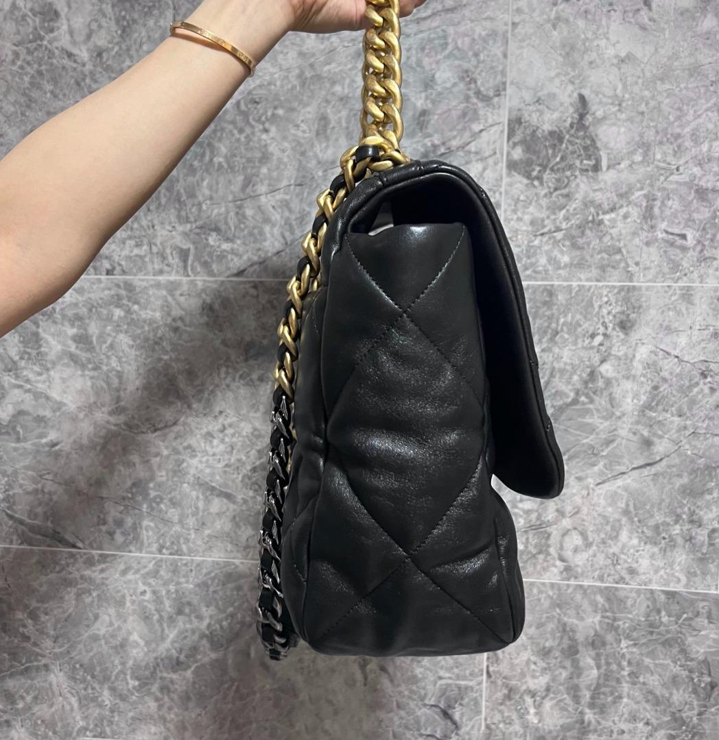 Chanel 19 Bag Maxi Lambskin Black with Gold Hardware No 30 - Luxury Evermore