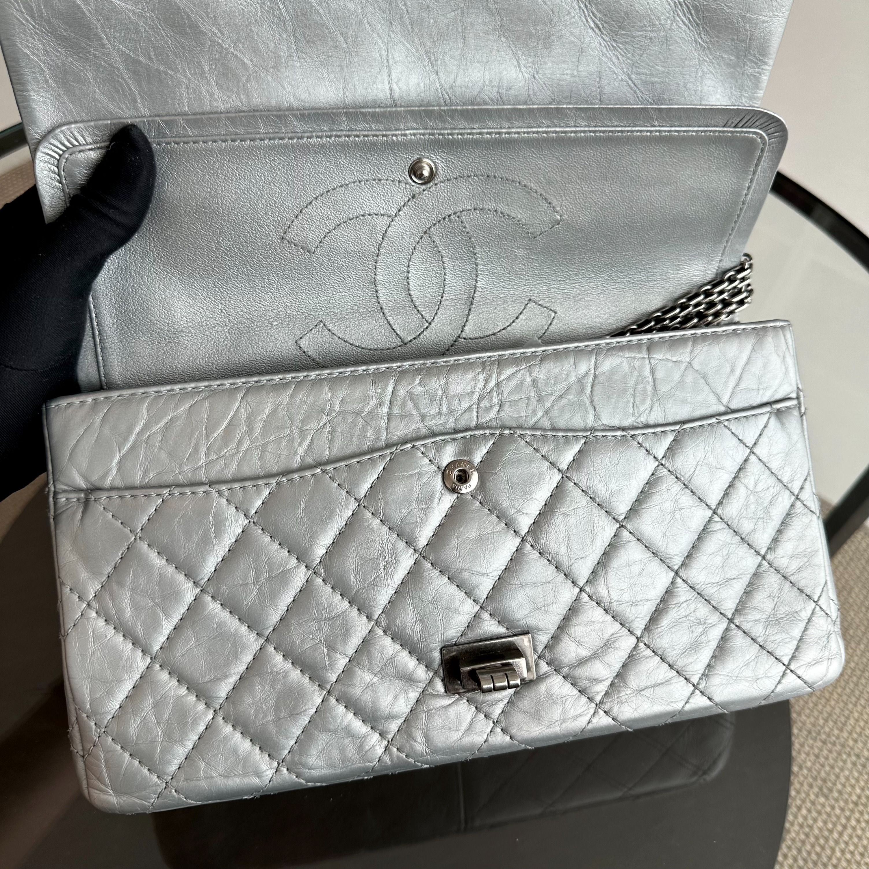 Chanel 2.55 266 Medium 28CM Reissue Double Flap Quilted Aged Calfskin Silver RSHW No 15 - Luxury Evermore