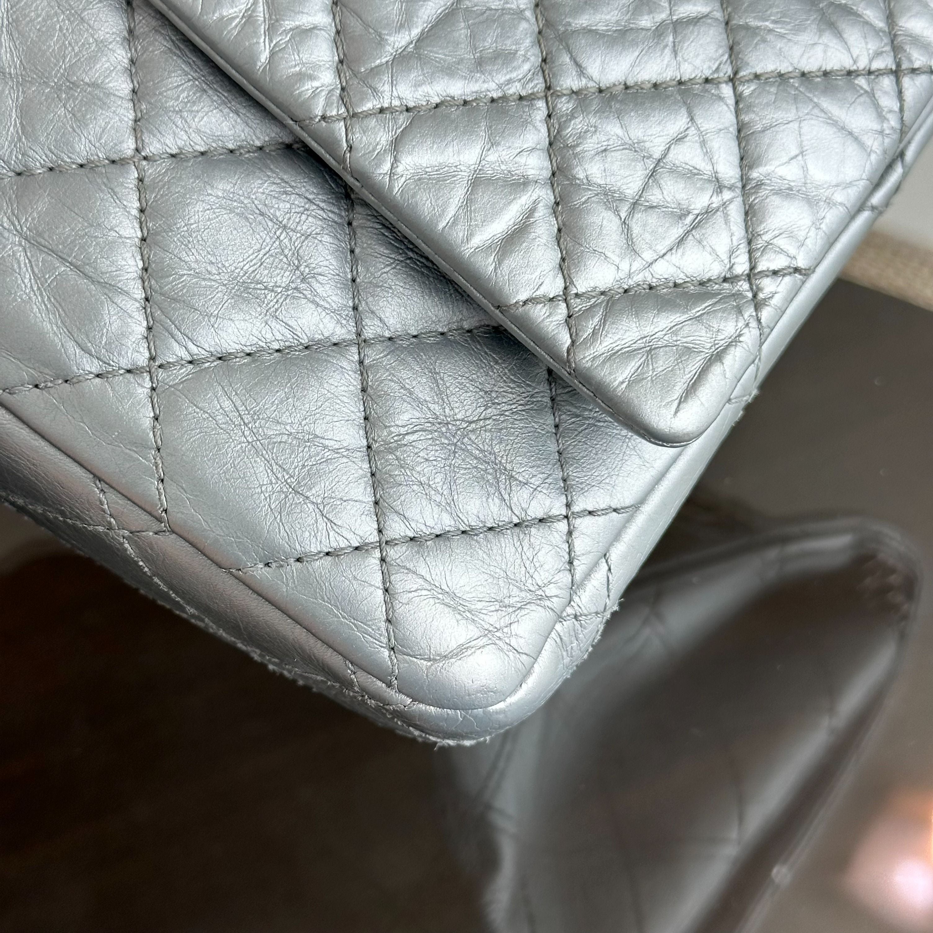 Chanel 2.55 266 Medium 28CM Reissue Double Flap Quilted Aged Calfskin Silver RSHW No 15 - Luxury Evermore