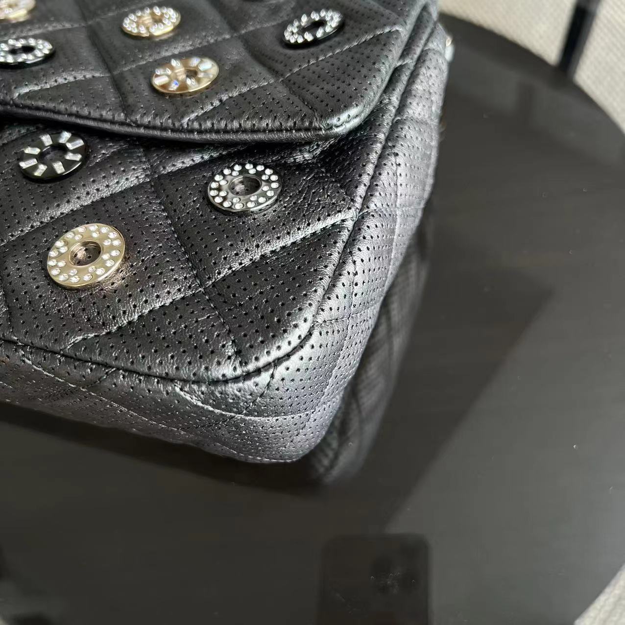 Chanel 2015 Cruise Paris-Dubai Seasonal Flap Perforated Metallic Grey Golden Hardware Series 20 - Luxury Evermore