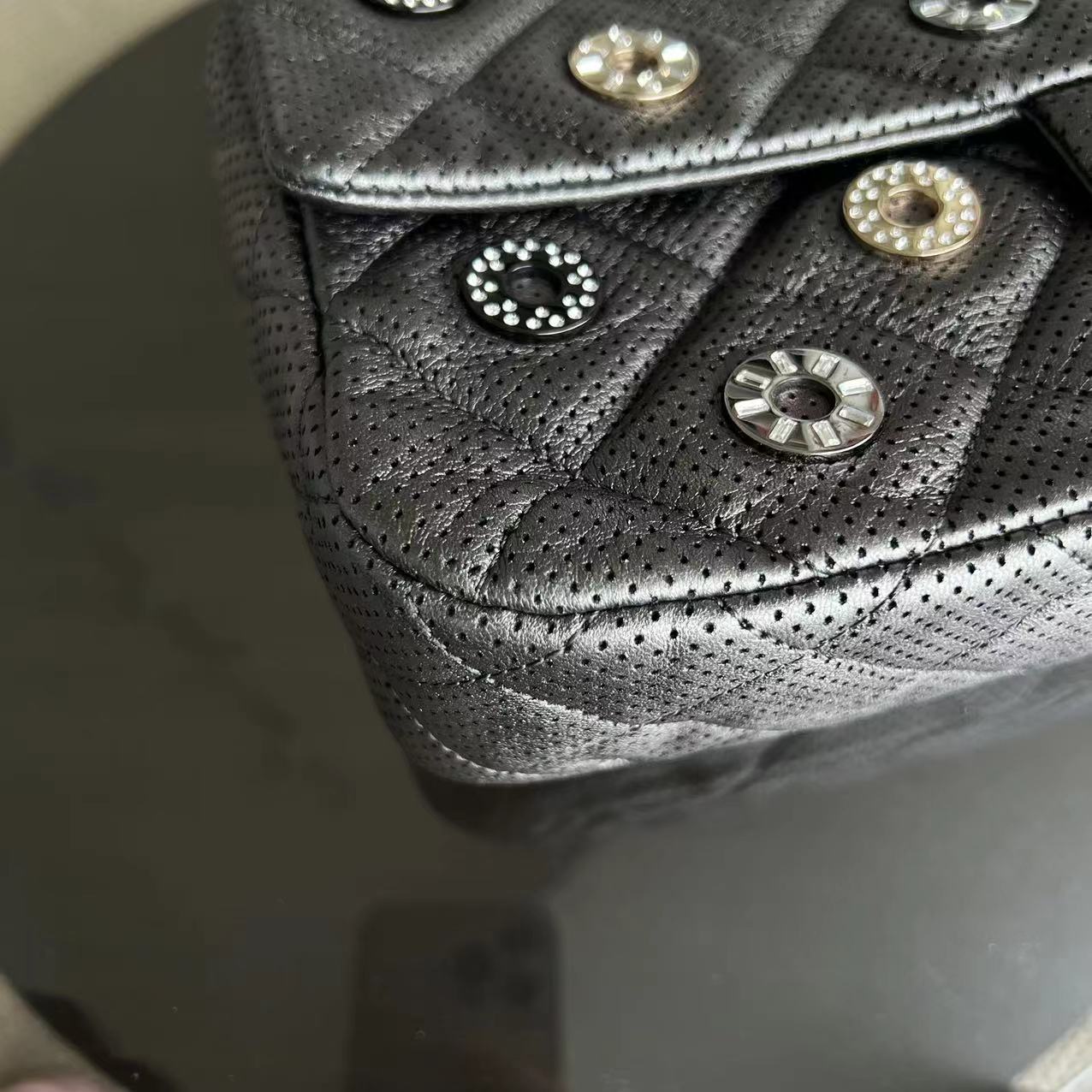 Chanel 2015 Cruise Paris-Dubai Seasonal Flap Perforated Metallic Grey Golden Hardware Series 20 - Luxury Evermore