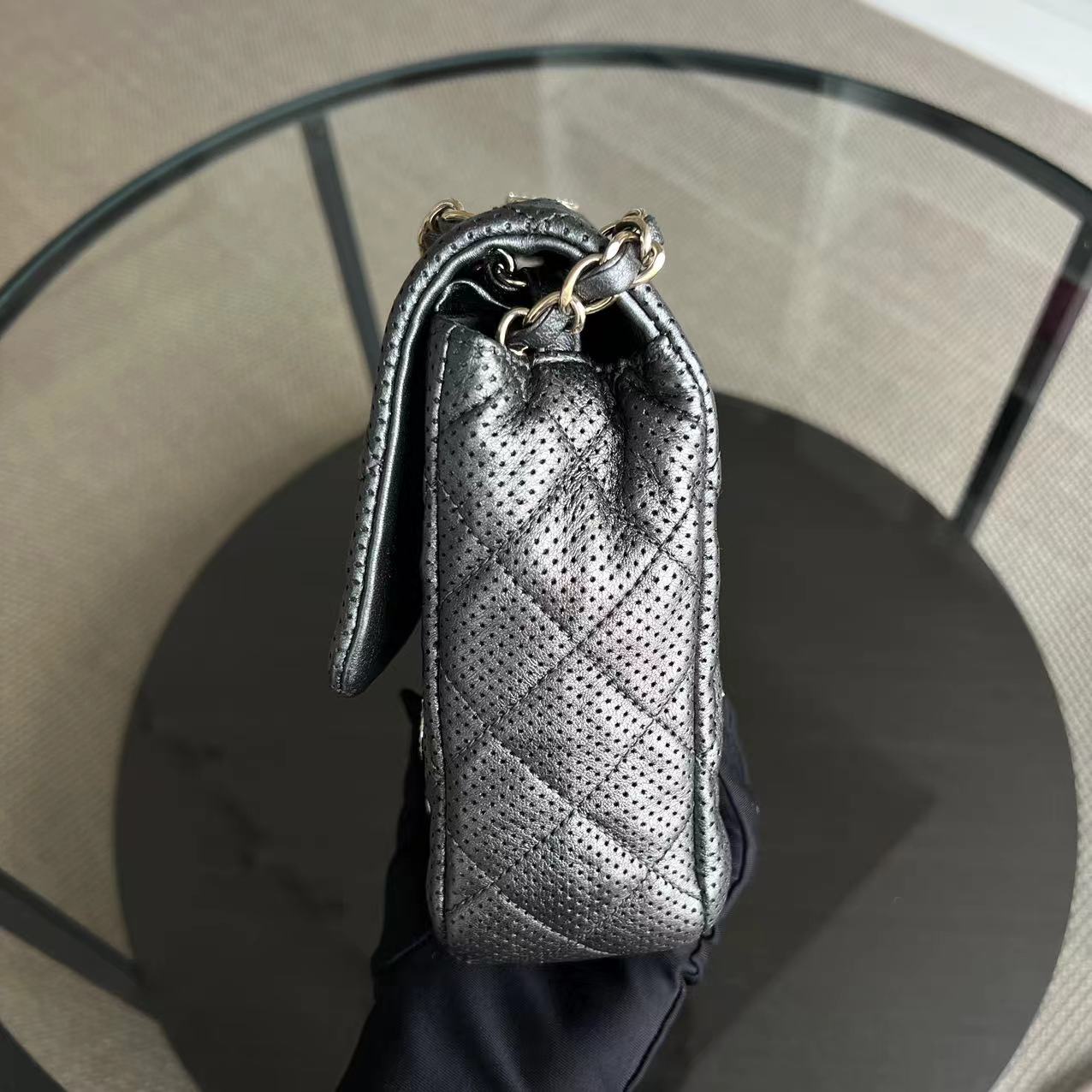 Chanel 2015 Cruise Paris-Dubai Seasonal Flap Perforated Metallic Grey Golden Hardware Series 20 - Luxury Evermore