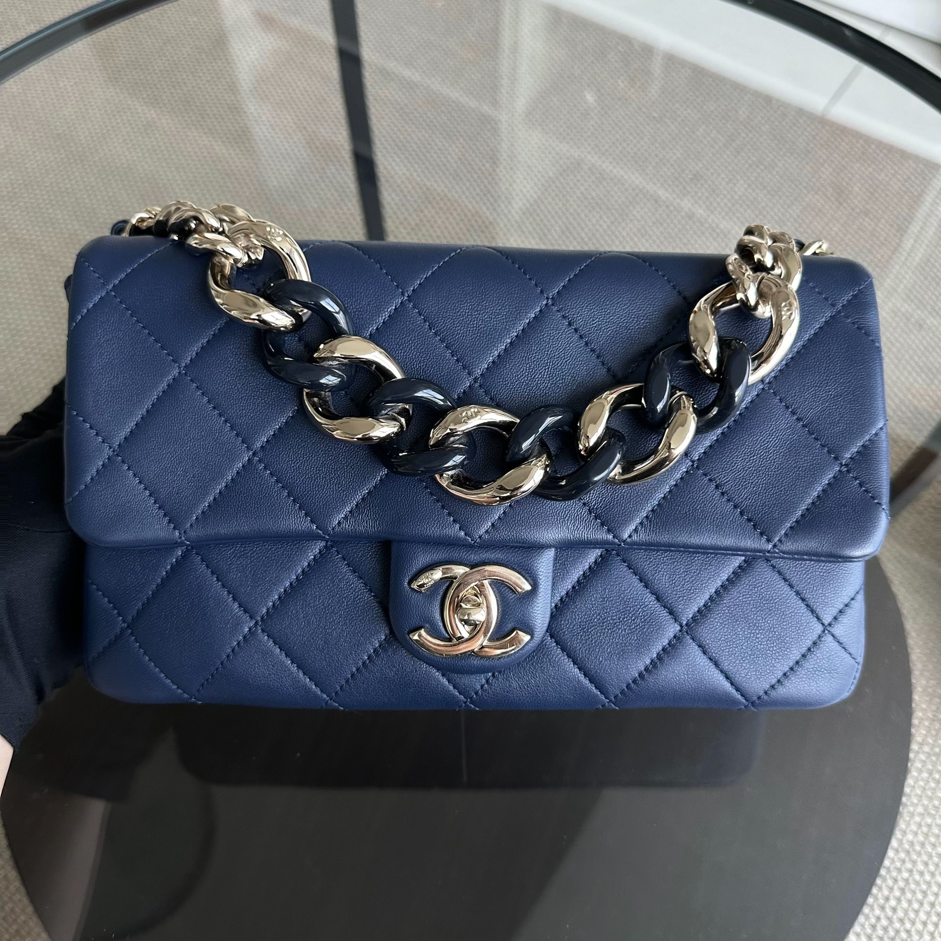 Chanel 2020 Elegant Resin Chain Classic Flap Quilted Lambskin Dark Blue GHW No 29 - Luxury Evermore