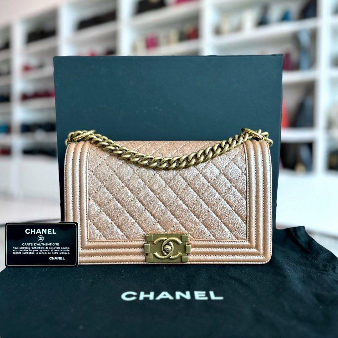 Chanel Boy Grained Calfskin Old Medium 25CM Leboy Iridescent Pink GHW No 20 - Luxury Evermore