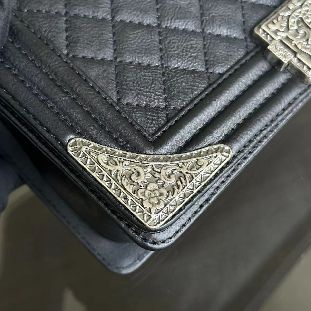 Chanel Boy Limited Edition Old Medium Quilted Grained Calfskin With Metal Edegs Black Leboy RSHW No 19 - Luxury Evermore