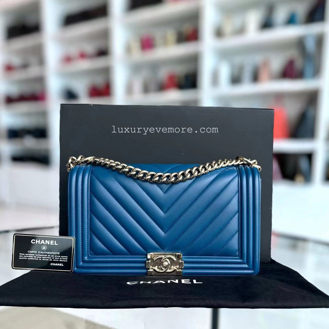 Chanel Boy New Medium 28CM Chevron Smooth Calfskin Blue Golden Hardware Series 24 - Luxury Evermore