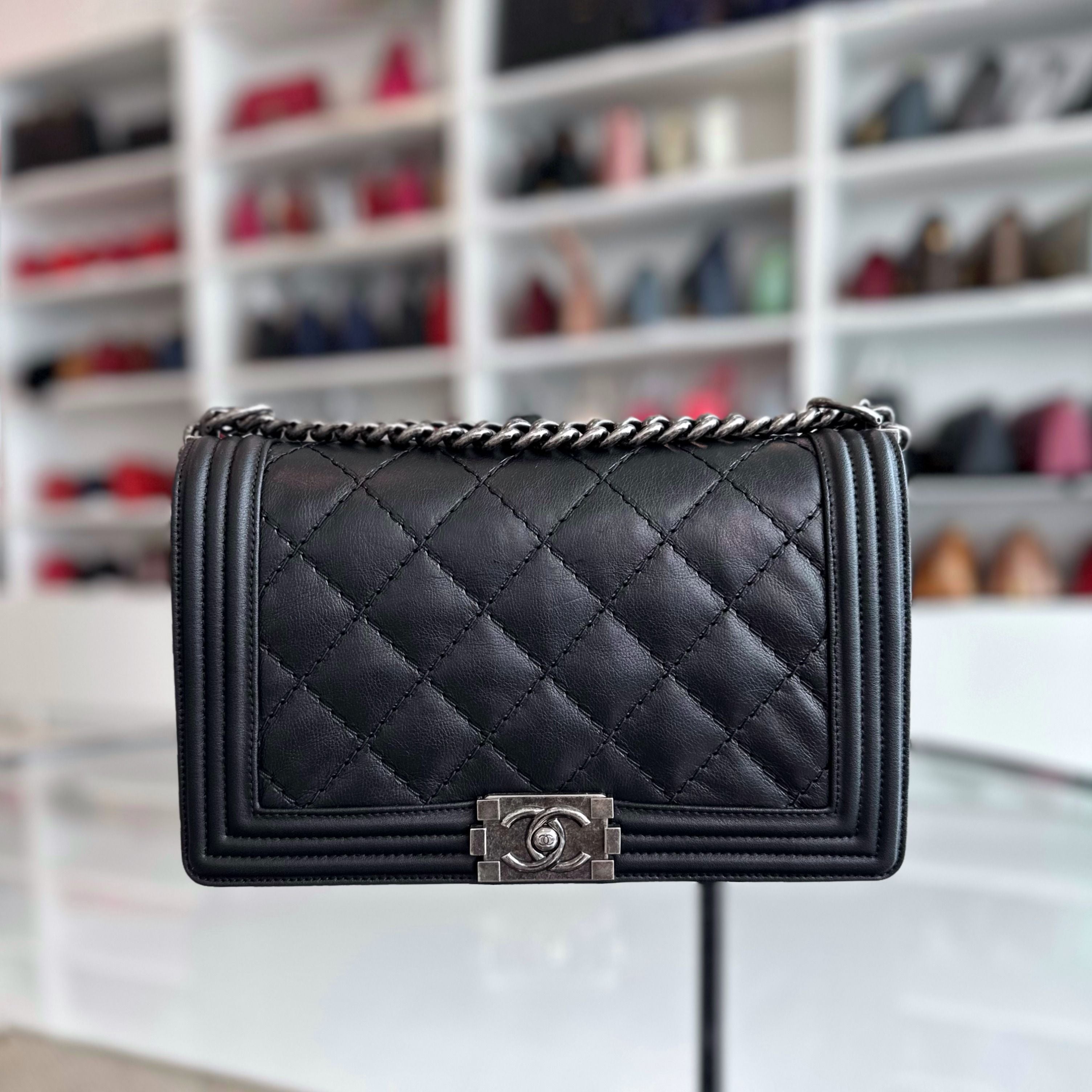 Chanel Boy New Medium 28CM Lambskin Black RSHW No 18 - Luxury Evermore