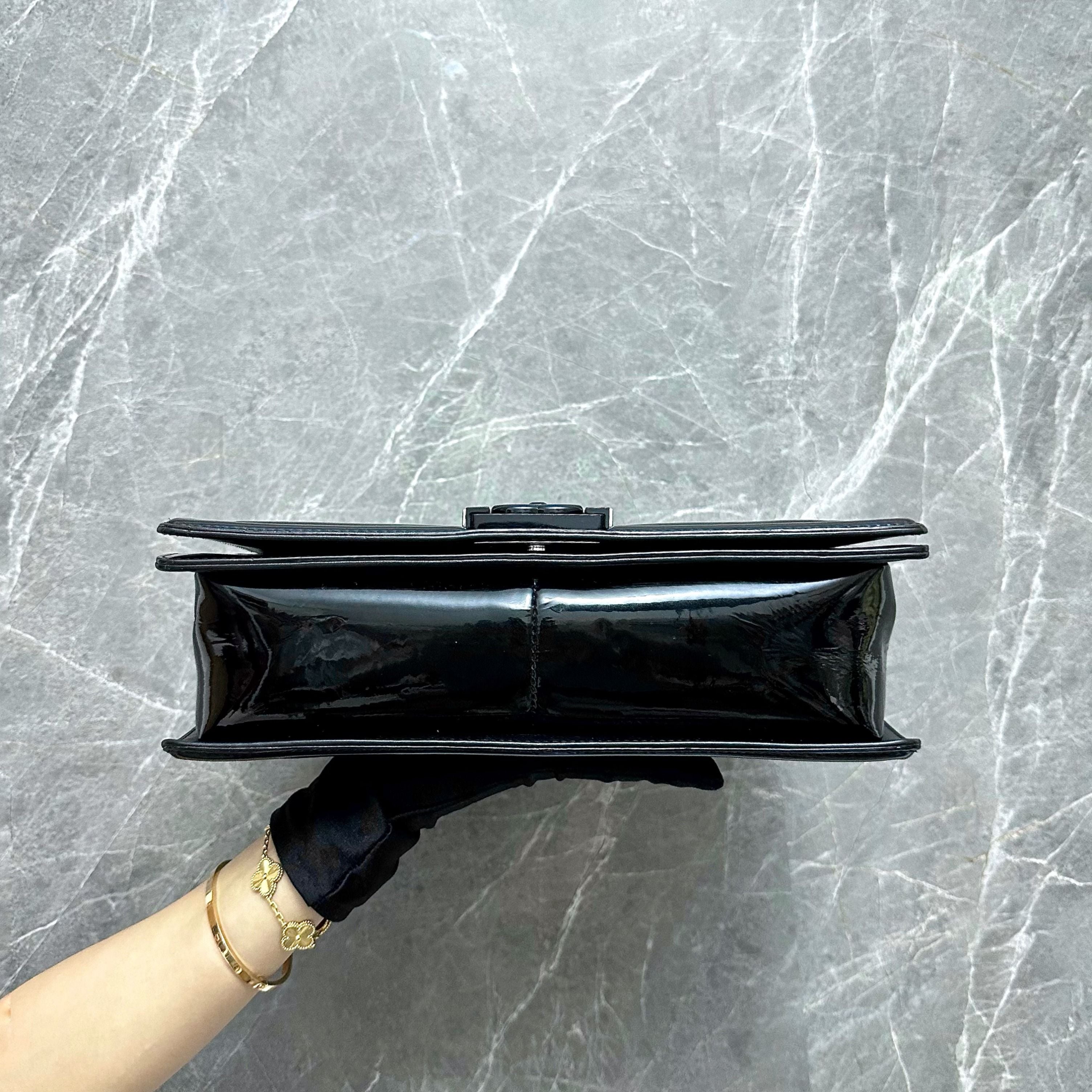 Chanel Boy New Medium 28cm Patent Leather Black No 20 - Luxury Evermore