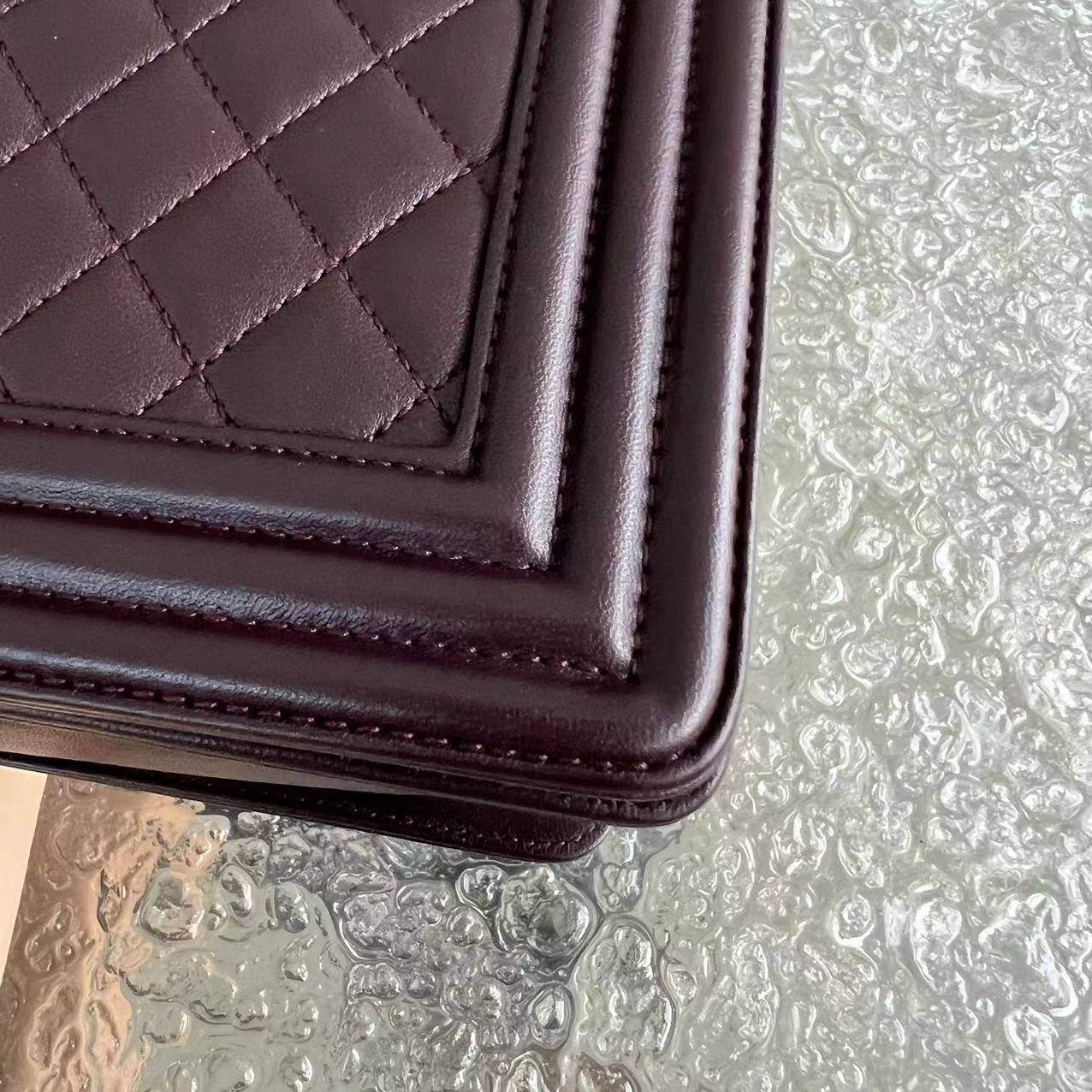 Chanel Boy New Medium 28CM Quilted Lambskin Dark Purple Burgundy Golden Hardware Series 23 - Luxury Evermore