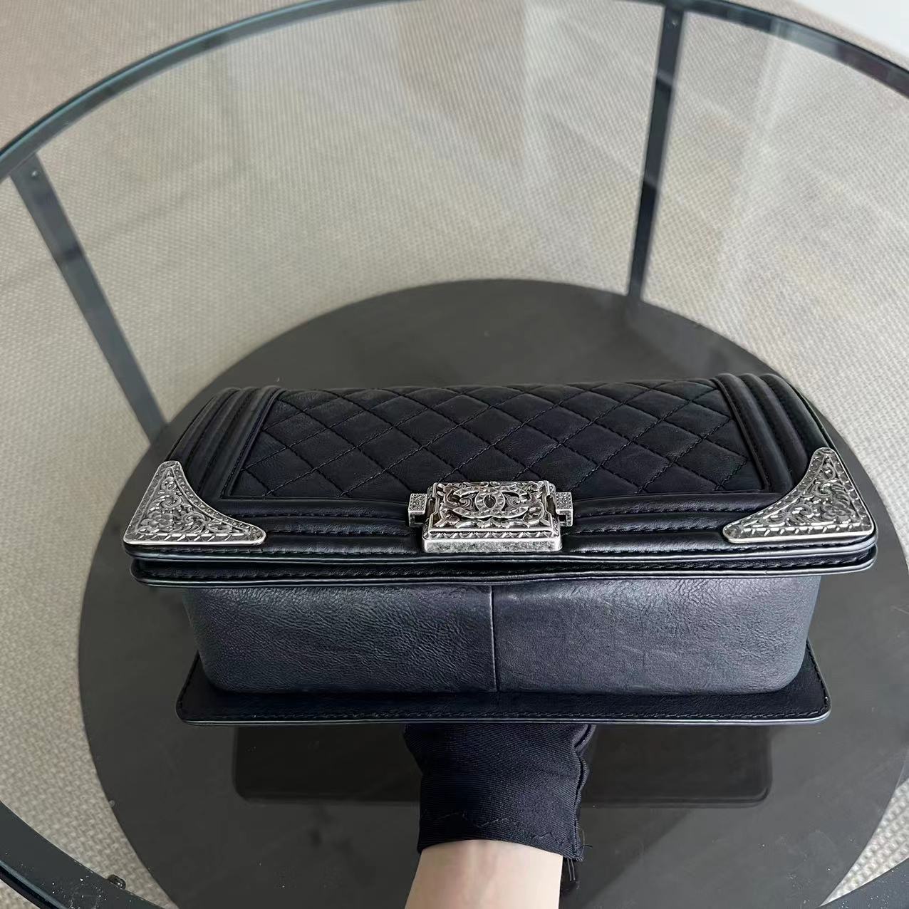 Chanel Boy Old Medium 25CM Paris-Dallas Metal Edge Grained Calfskin Black Silver Hardware Series 19 - Luxury Evermore